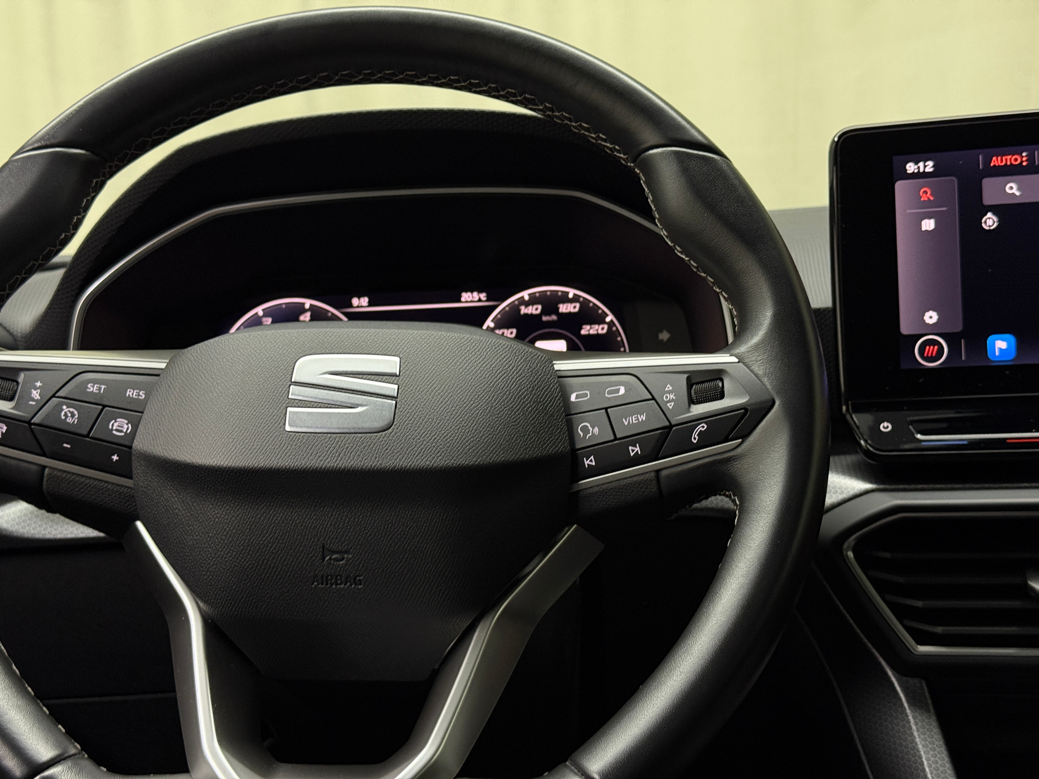 listing desktop thumbnail image 14