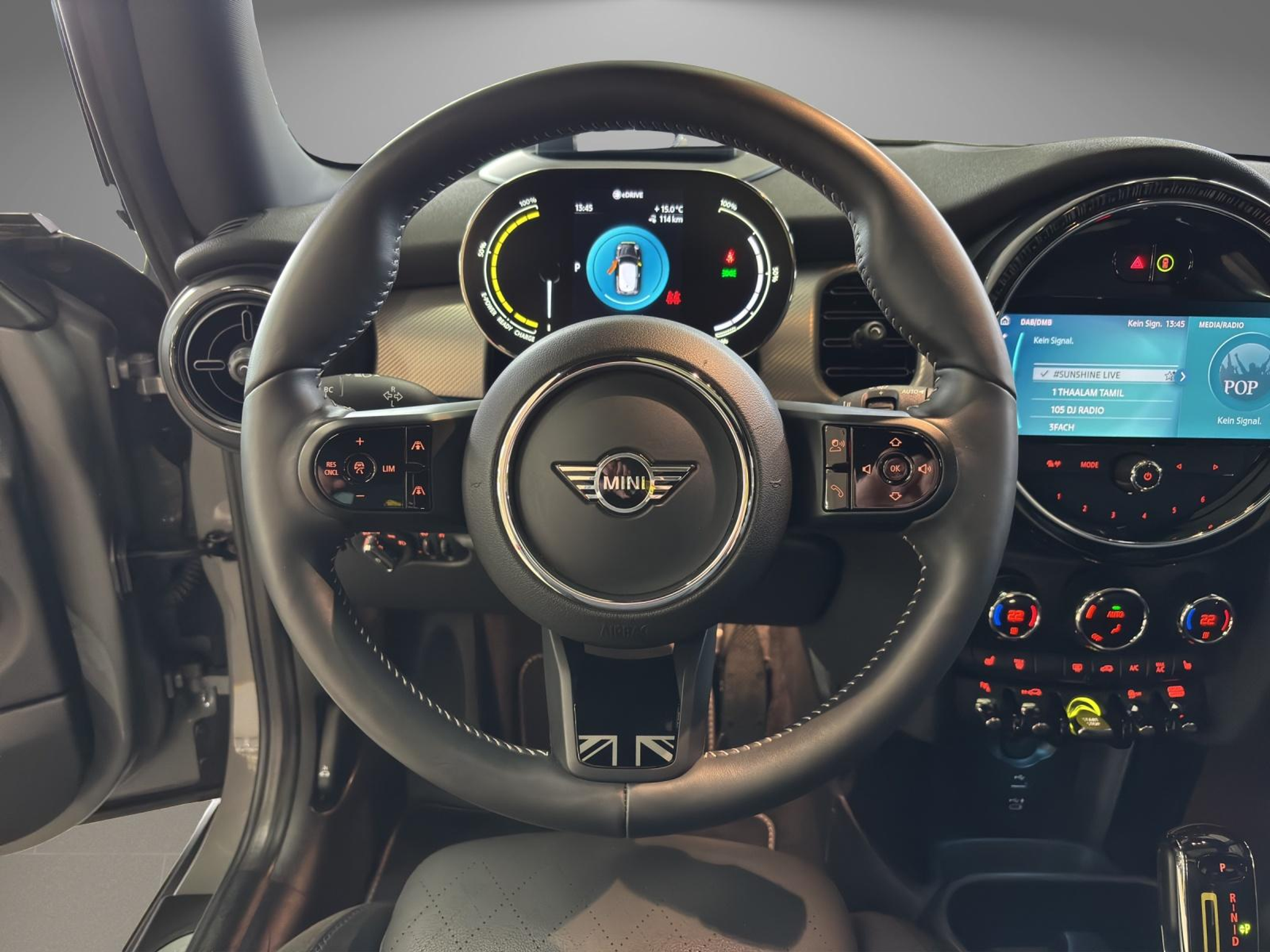 listing desktop thumbnail image 8