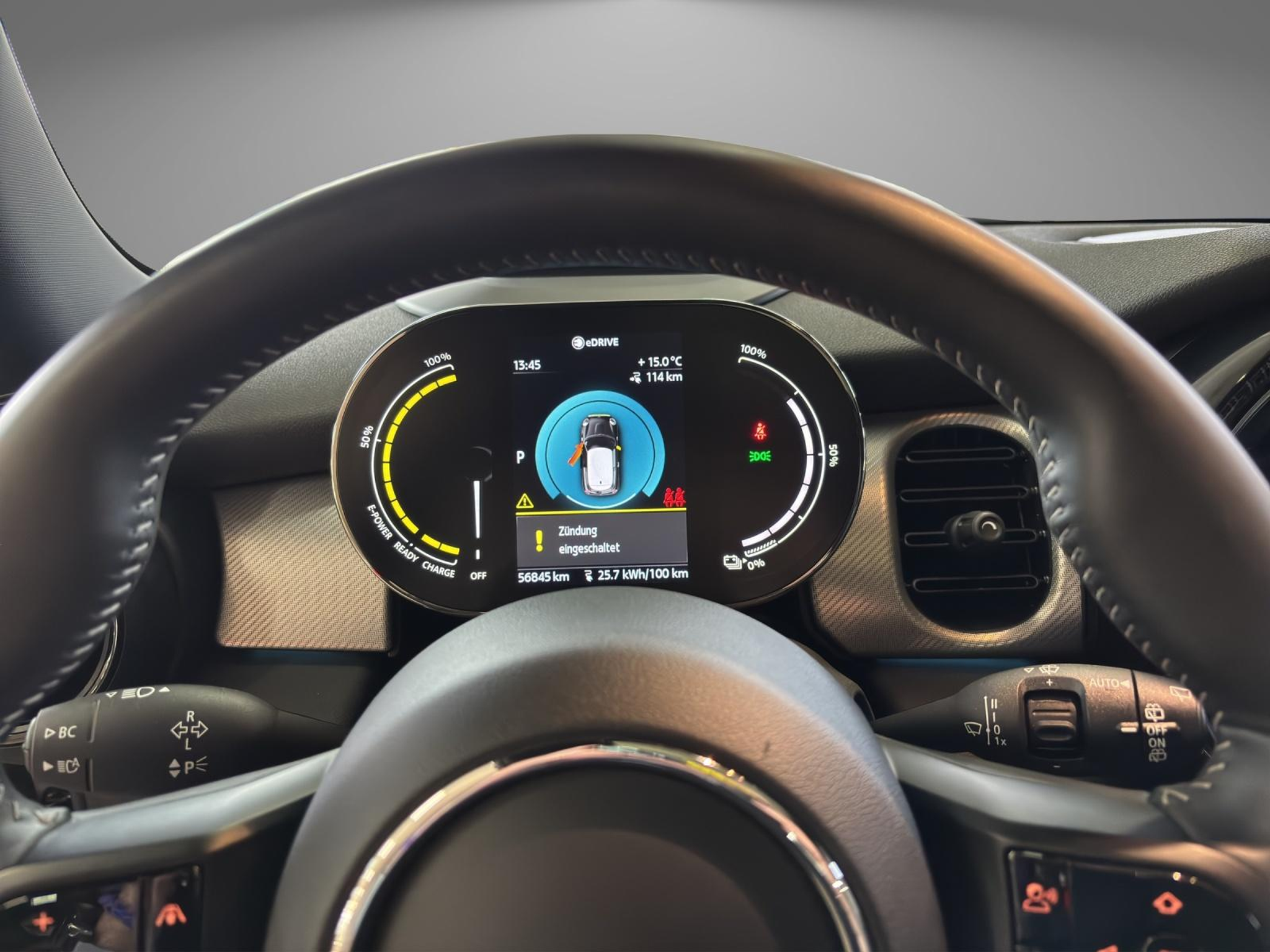 listing desktop thumbnail image 4