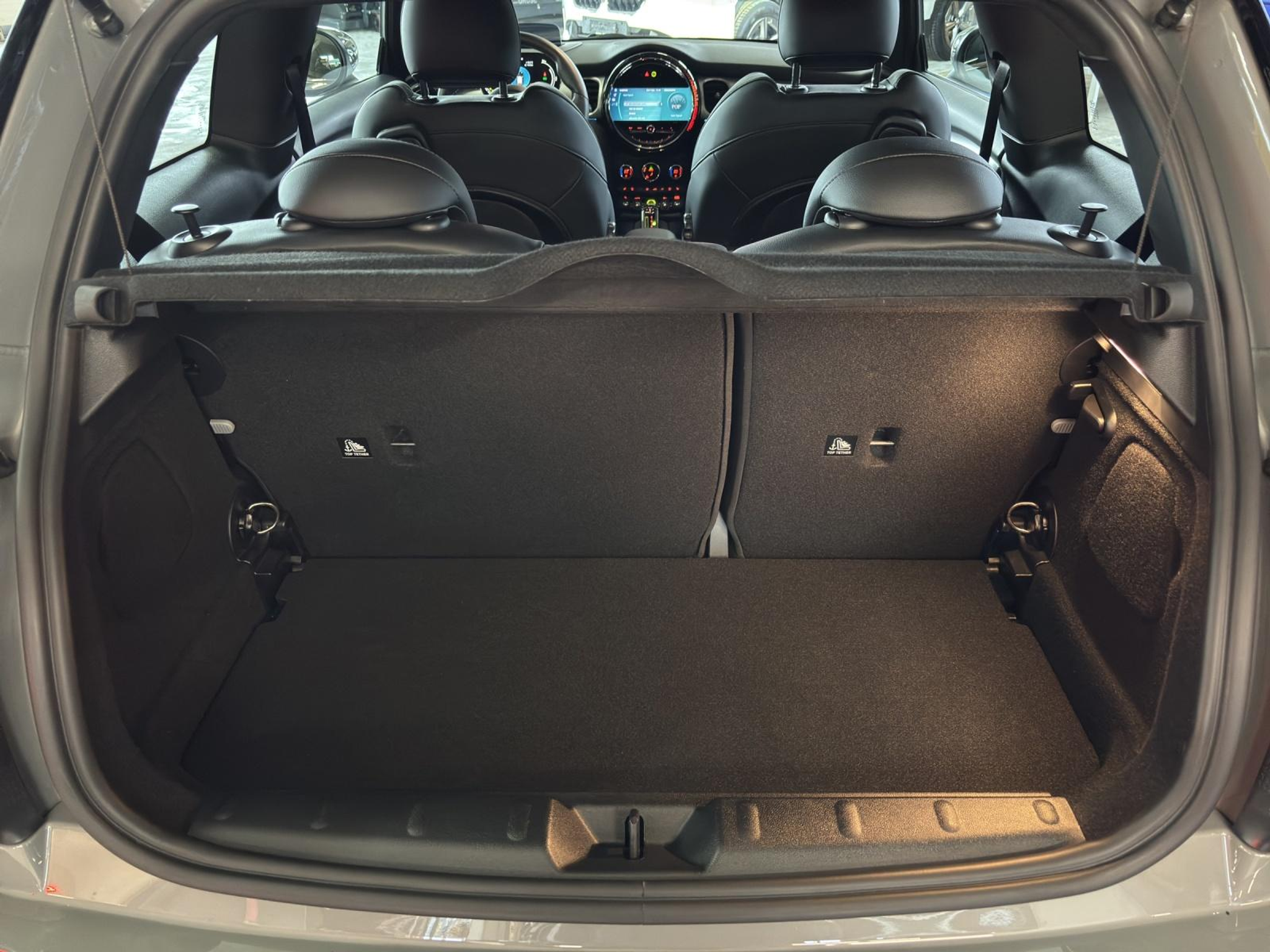 listing desktop thumbnail image 14