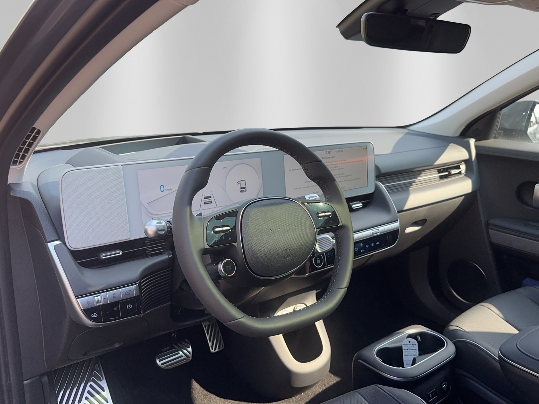 listing desktop thumbnail image 13