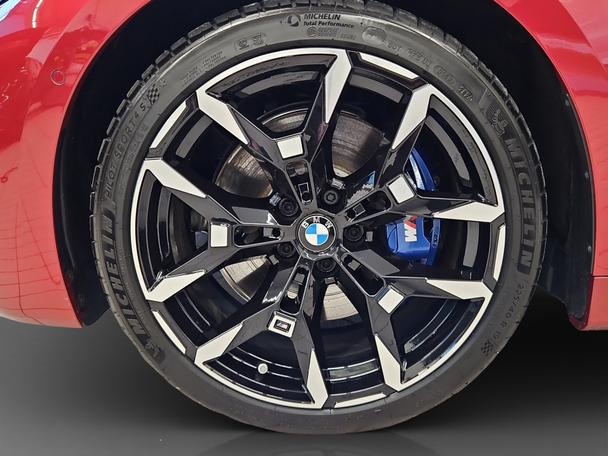 listing desktop thumbnail image 8