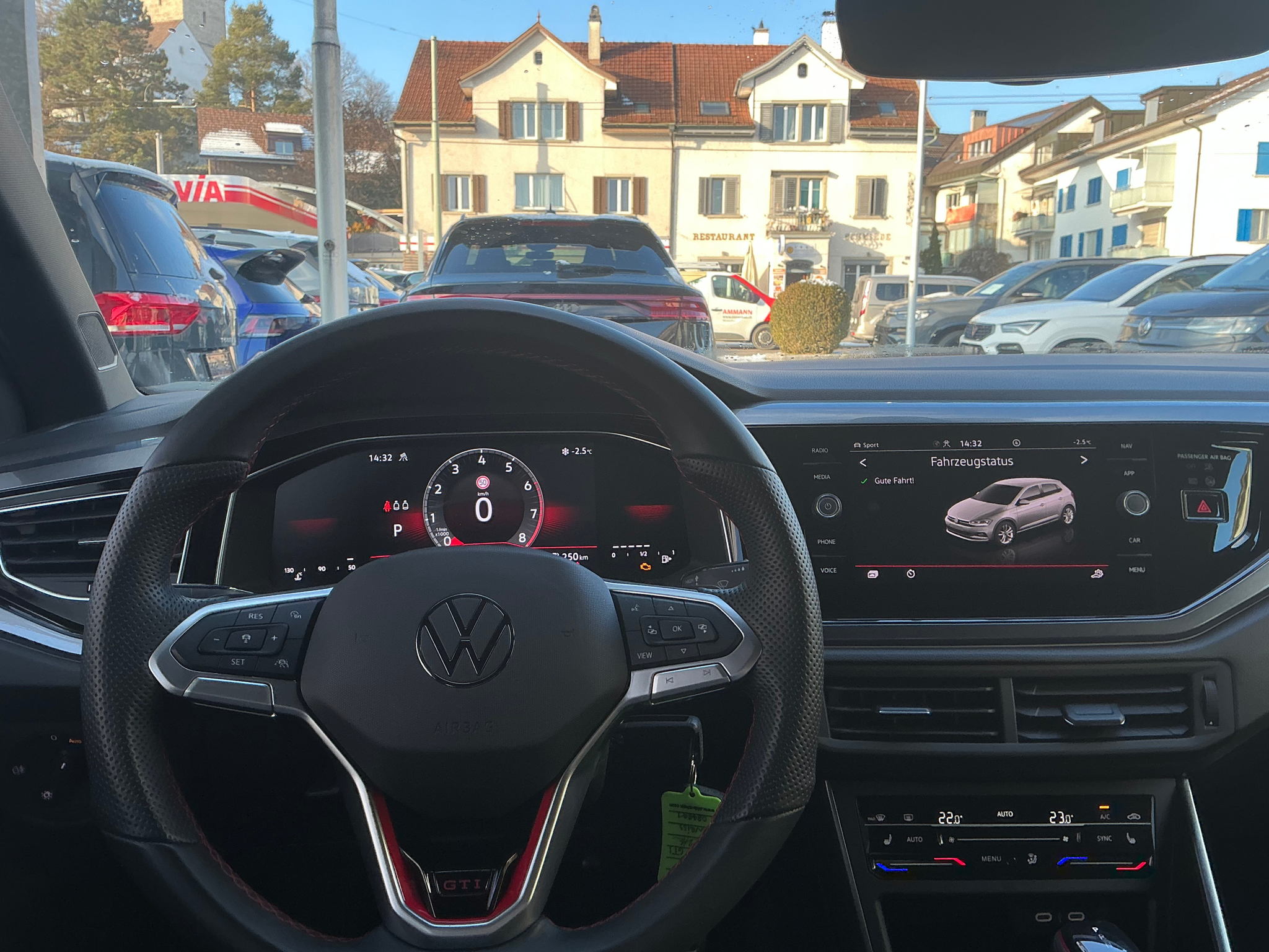 listing desktop thumbnail image 8