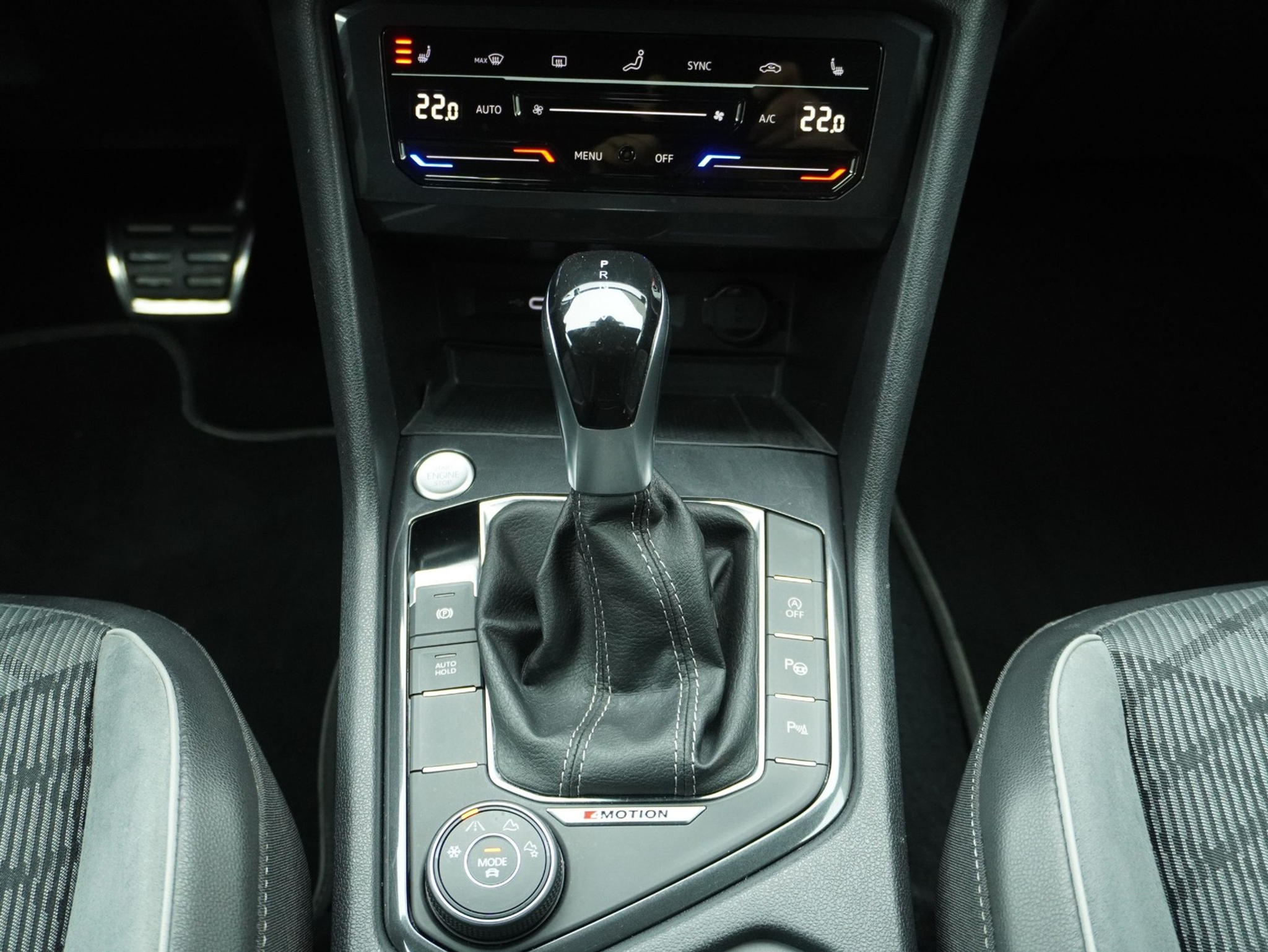 listing desktop thumbnail image 15