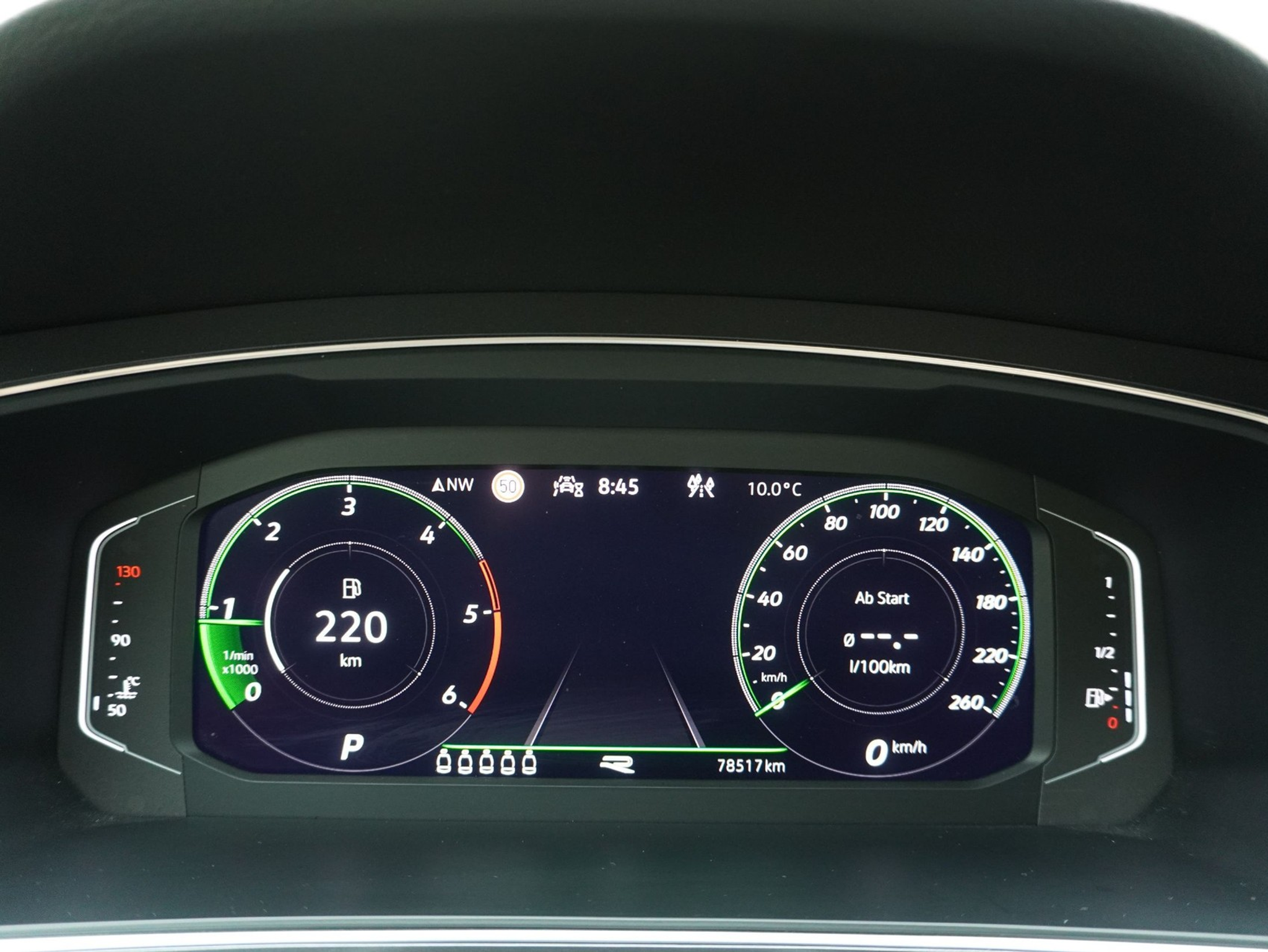 listing desktop thumbnail image 17