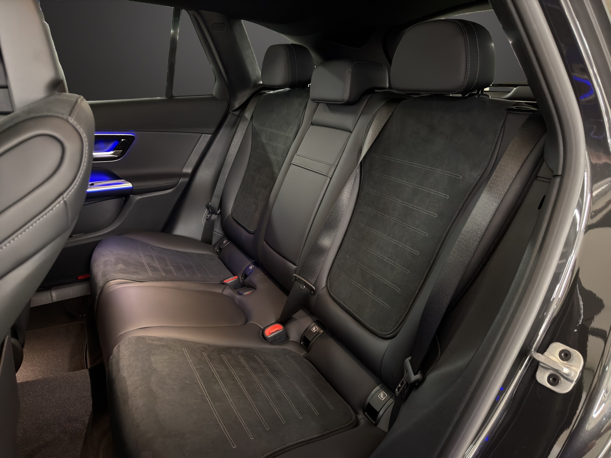 listing desktop thumbnail image 14