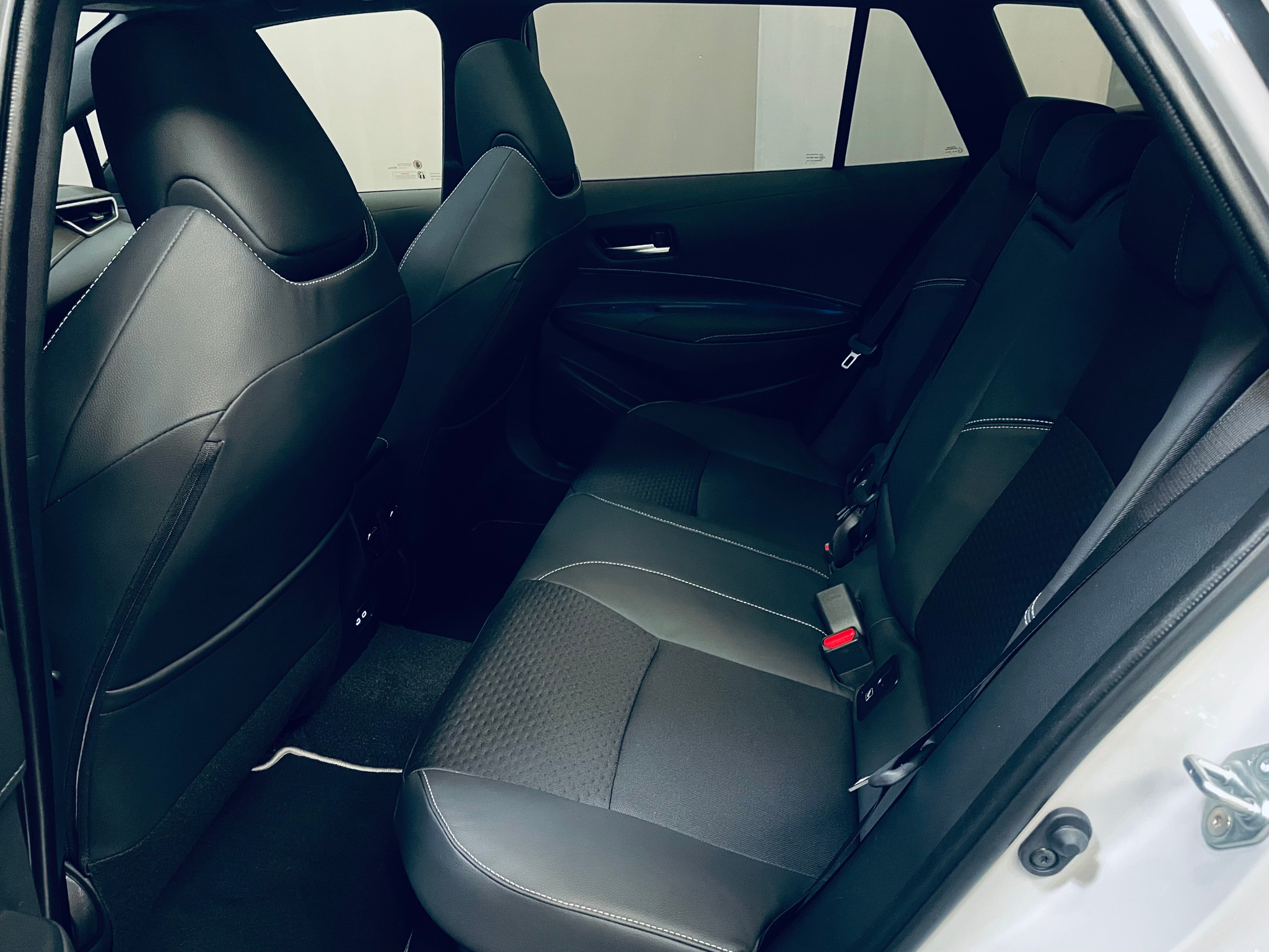 listing desktop thumbnail image 19