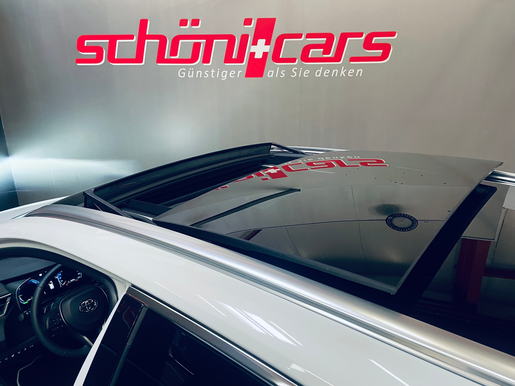 listing desktop thumbnail image 12