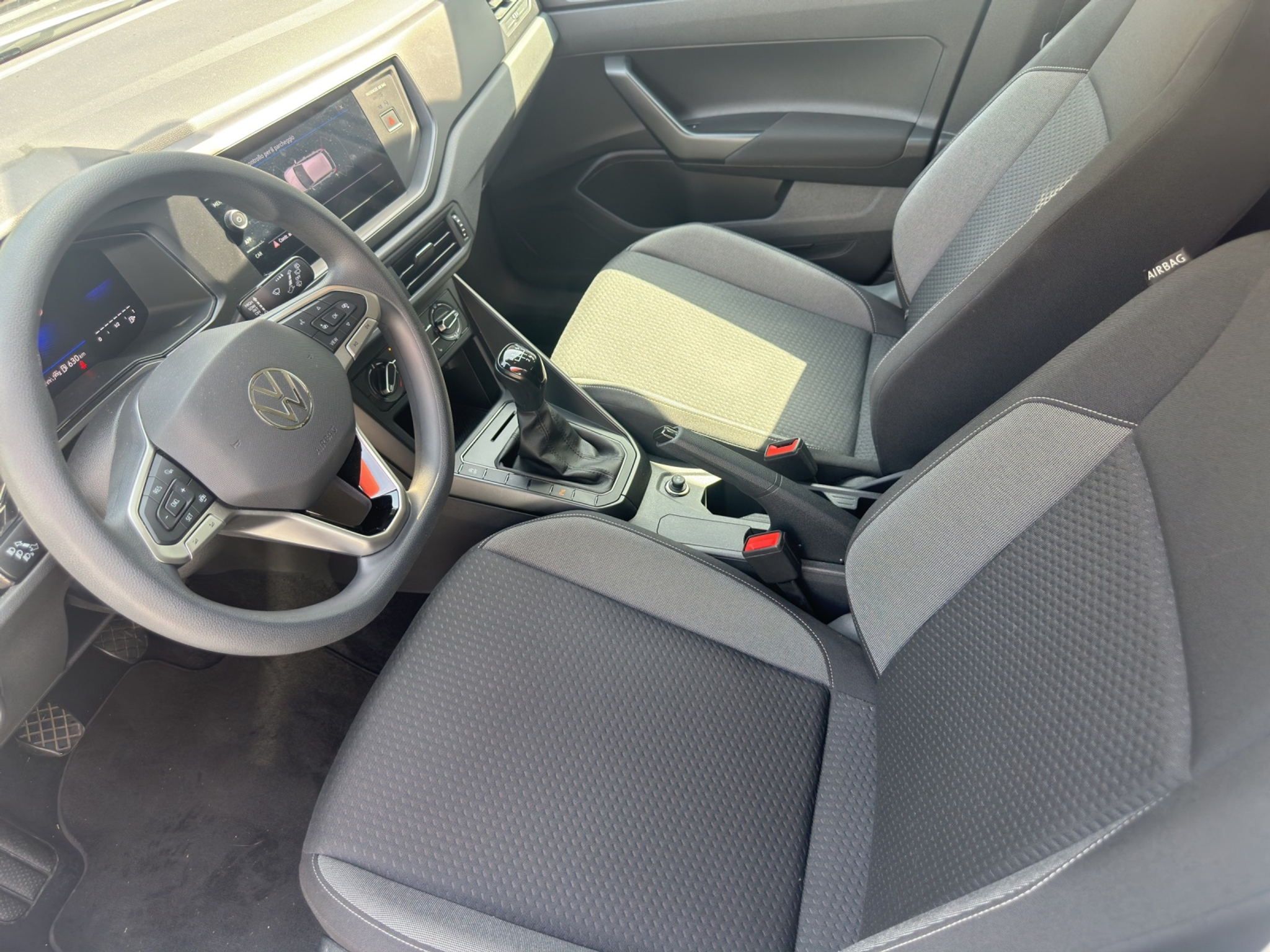 listing desktop thumbnail image 7