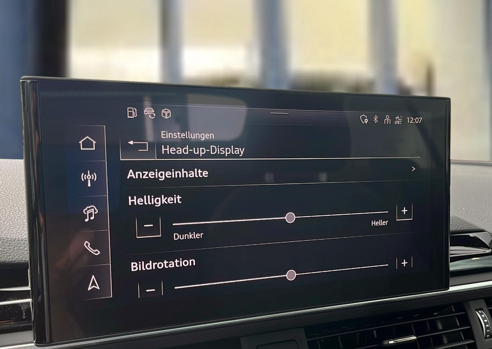 listing desktop thumbnail image 15