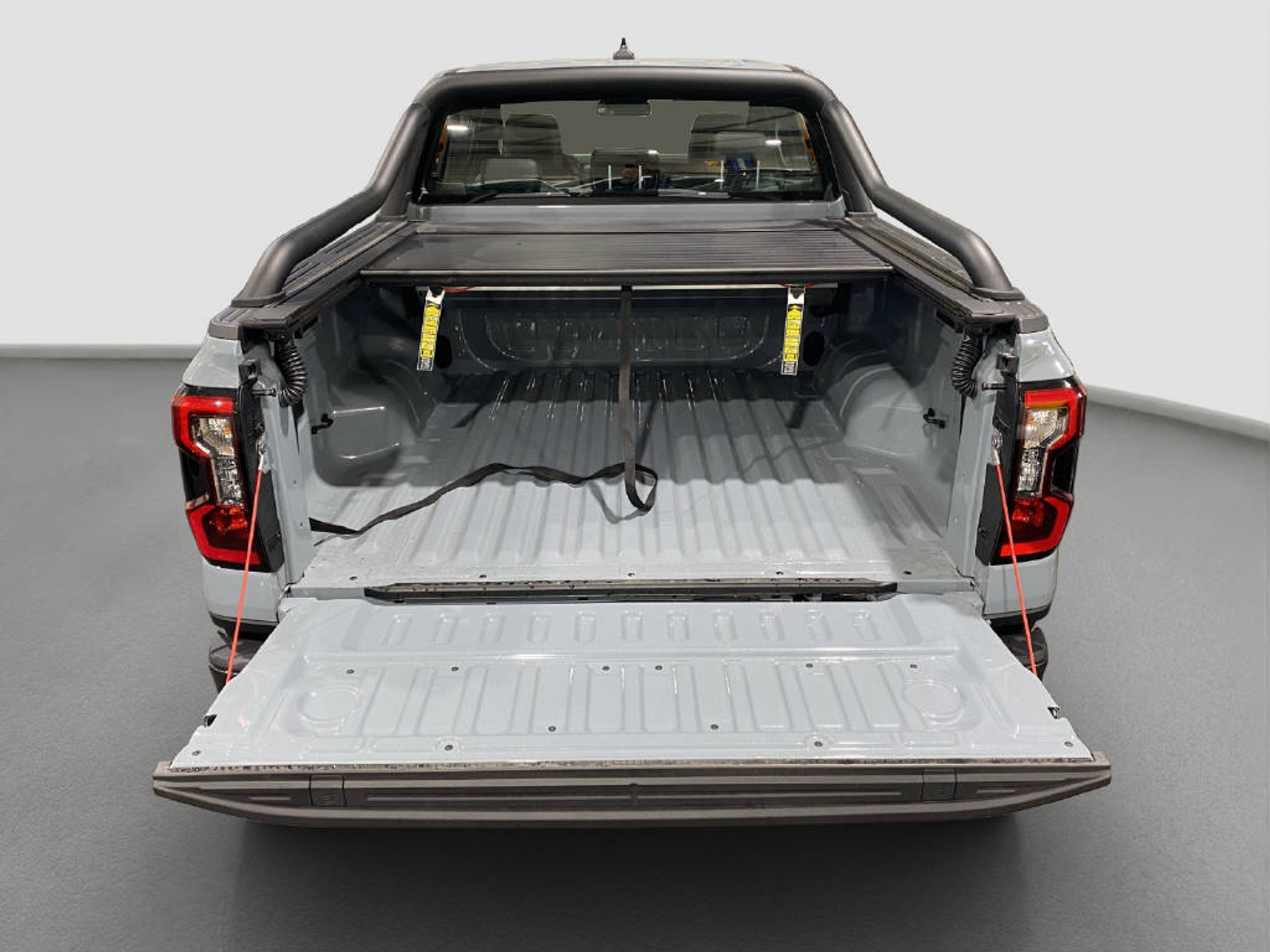 listing desktop thumbnail image 15