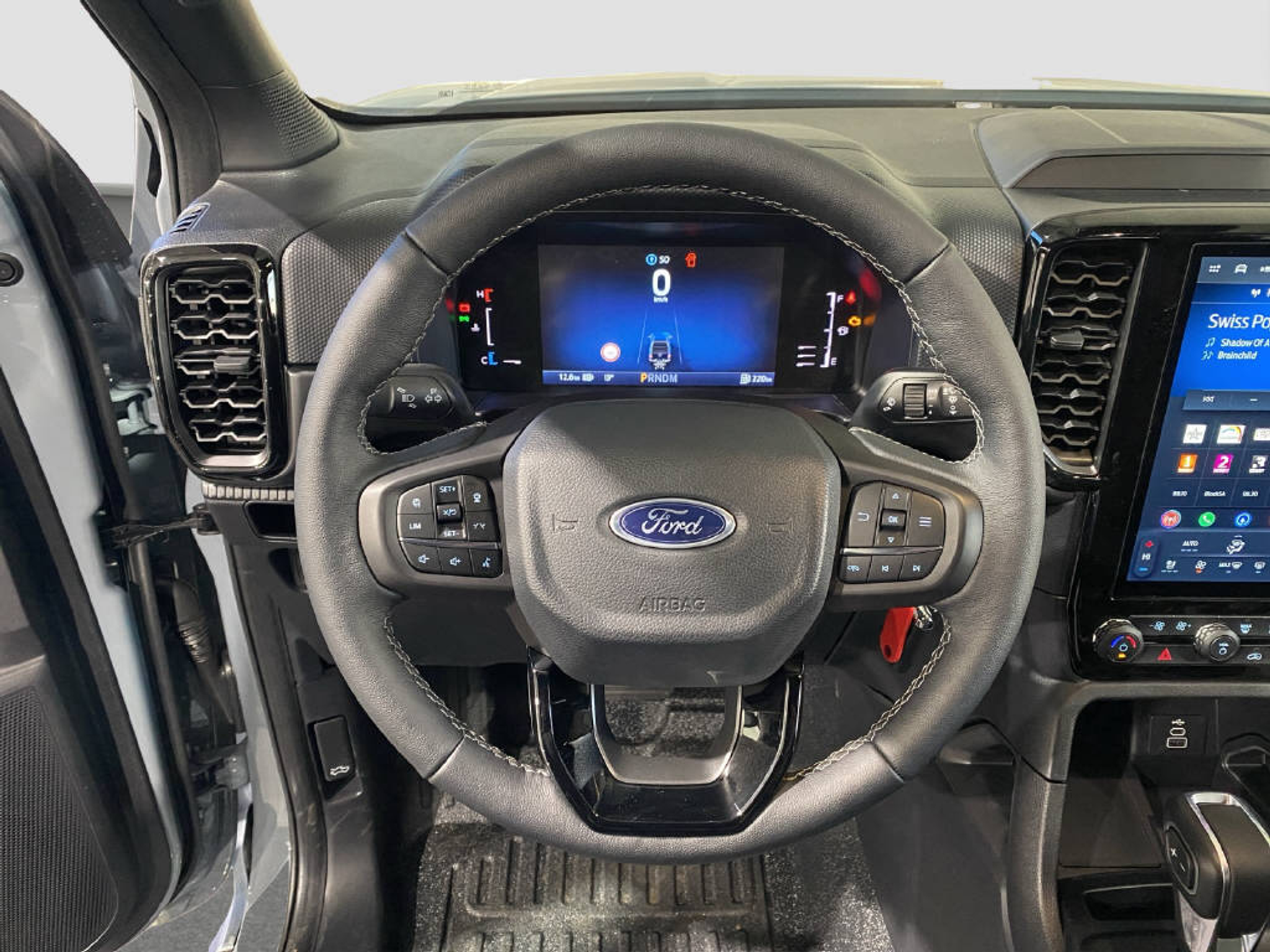 listing desktop thumbnail image 9