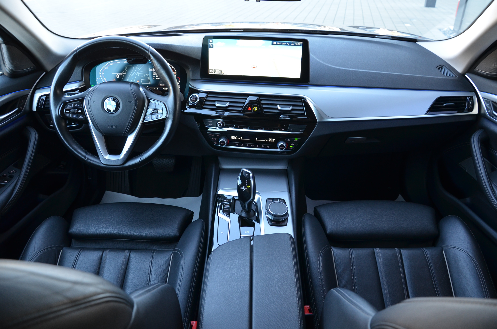 listing desktop thumbnail image 12