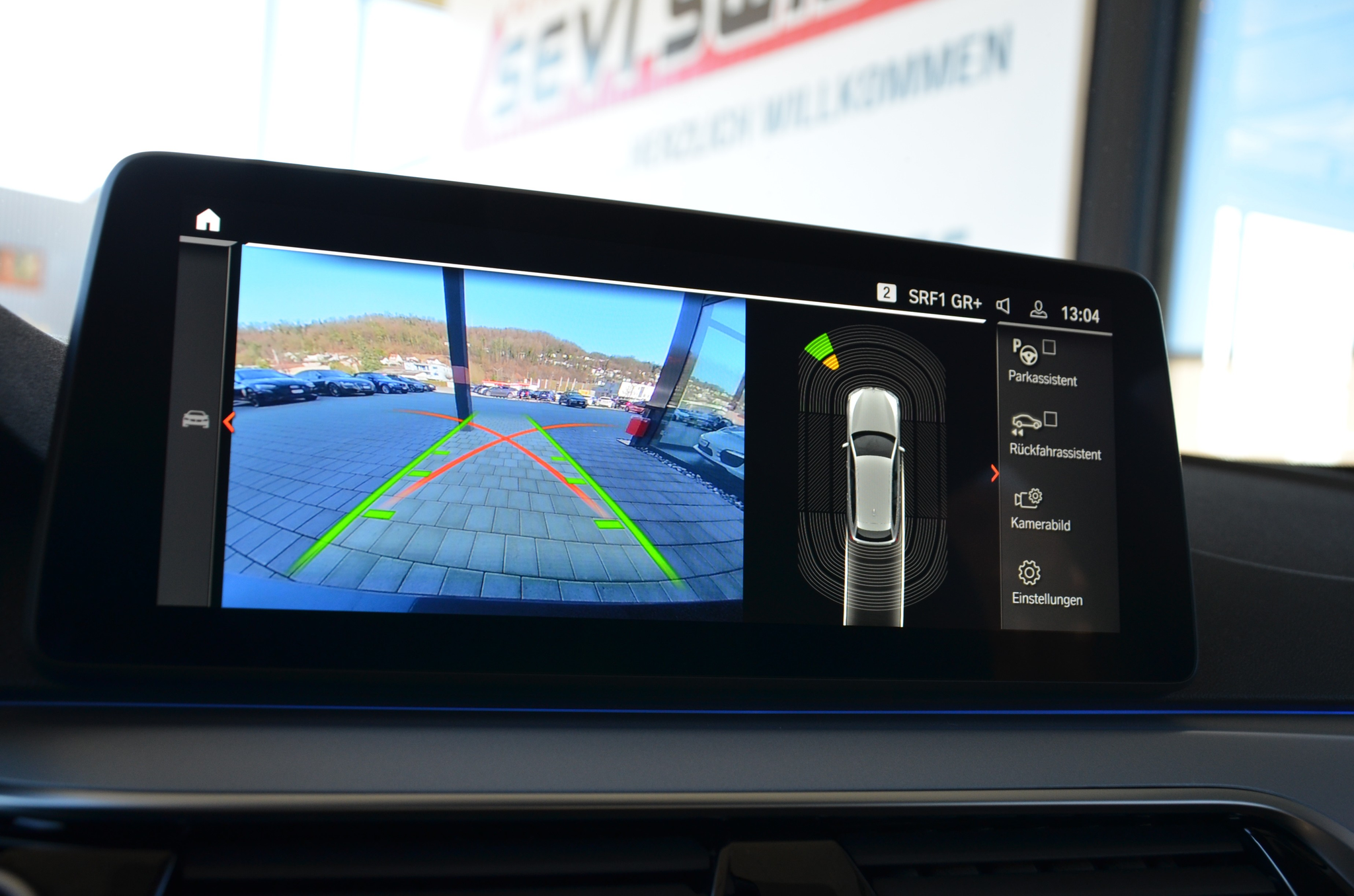 listing desktop thumbnail image 17