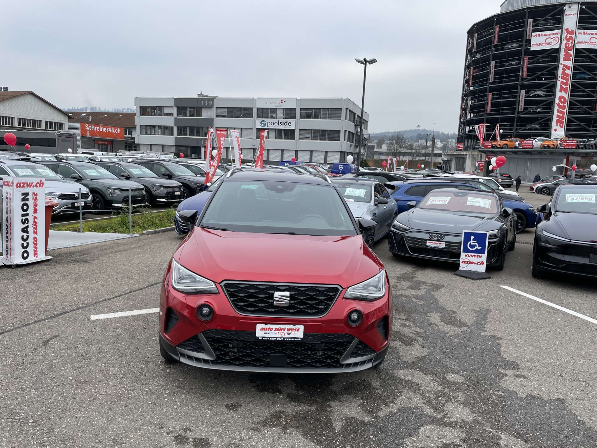 listing desktop thumbnail image 13