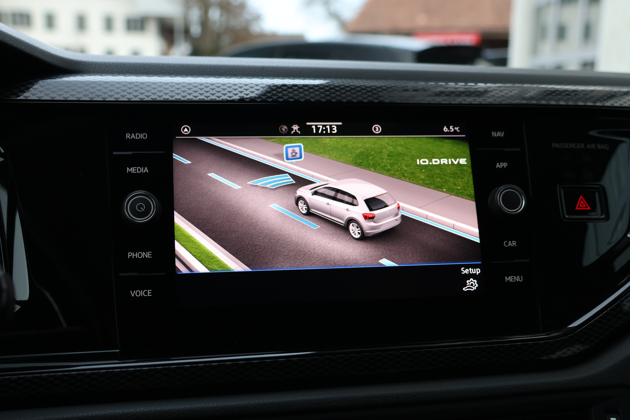 listing desktop thumbnail image 16