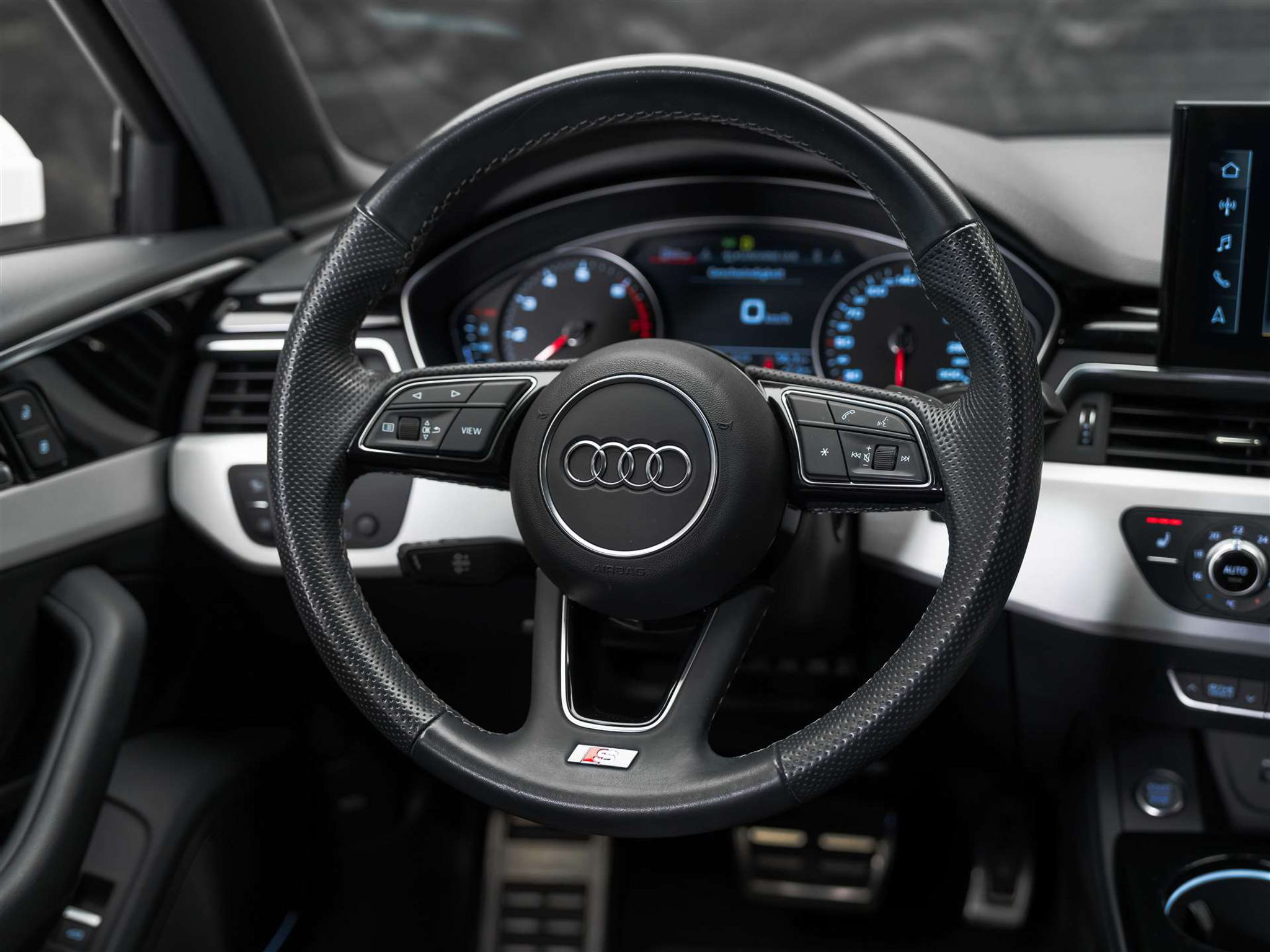 listing desktop thumbnail image 26