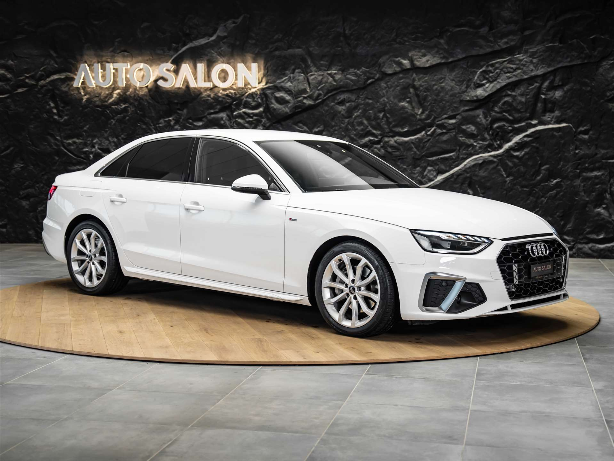 listing desktop thumbnail image 12