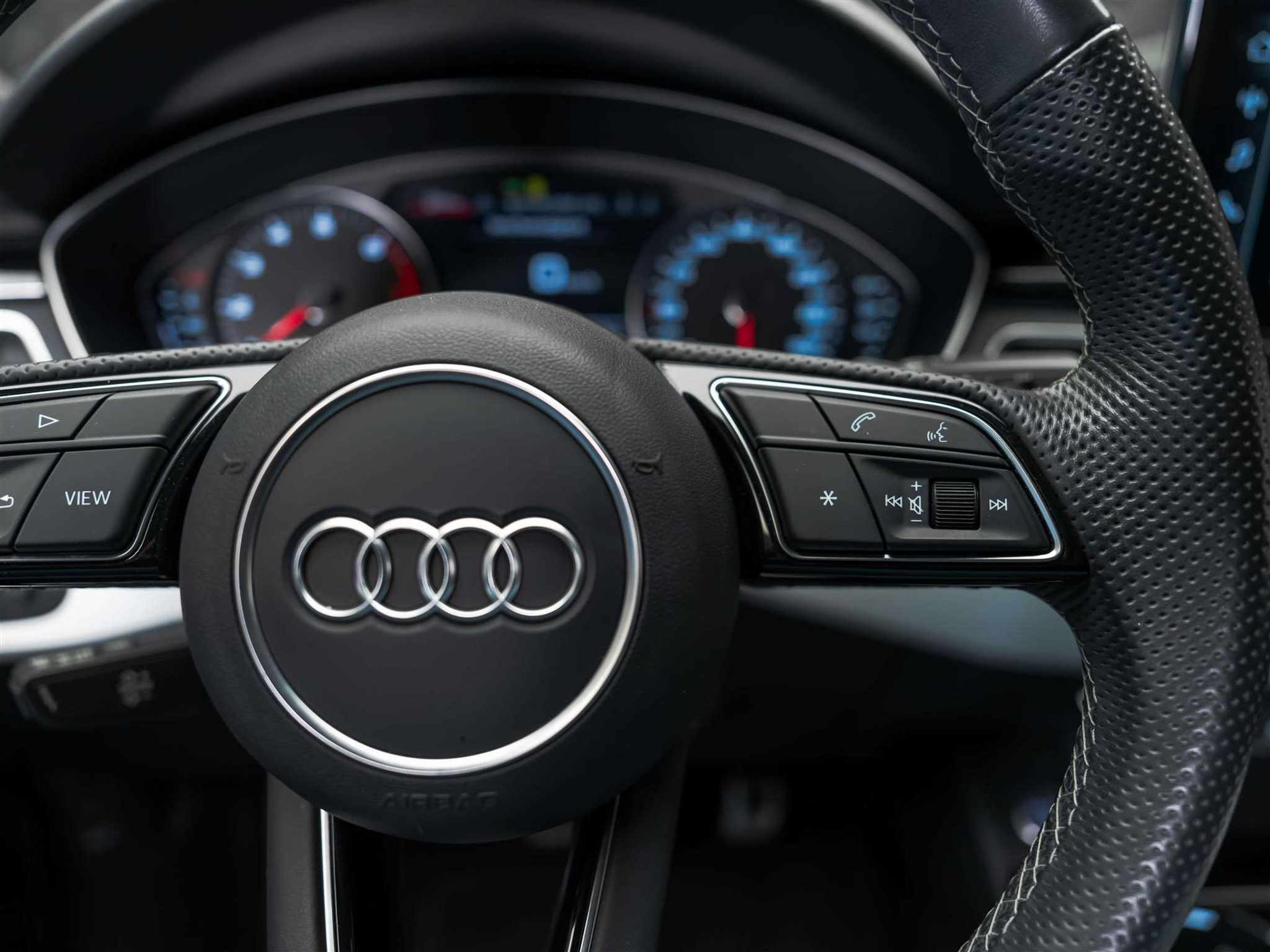 listing desktop thumbnail image 31