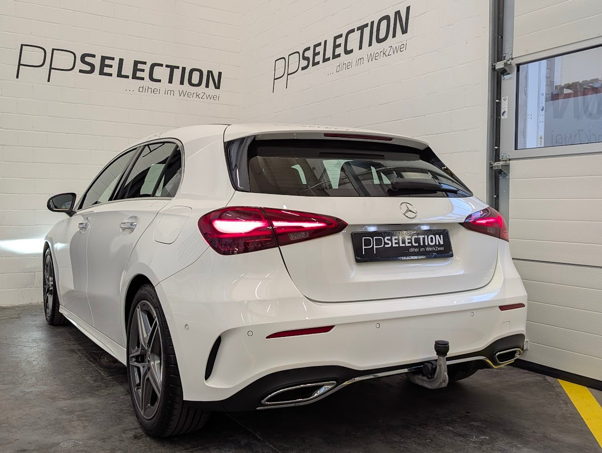 listing desktop thumbnail image 31