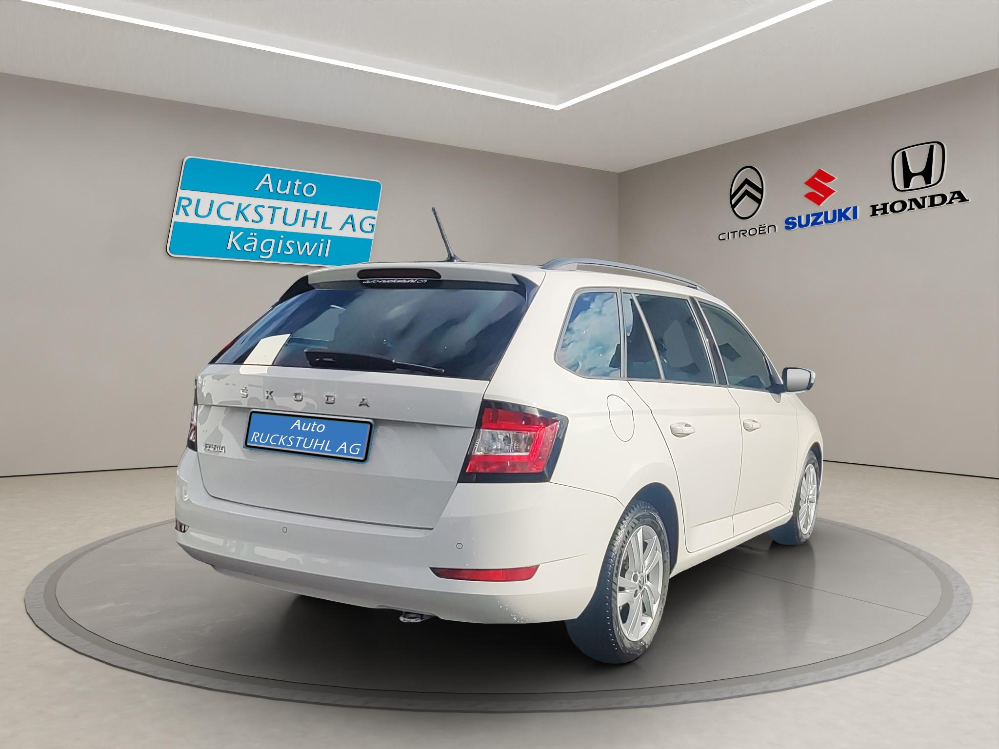 listing desktop thumbnail image 3