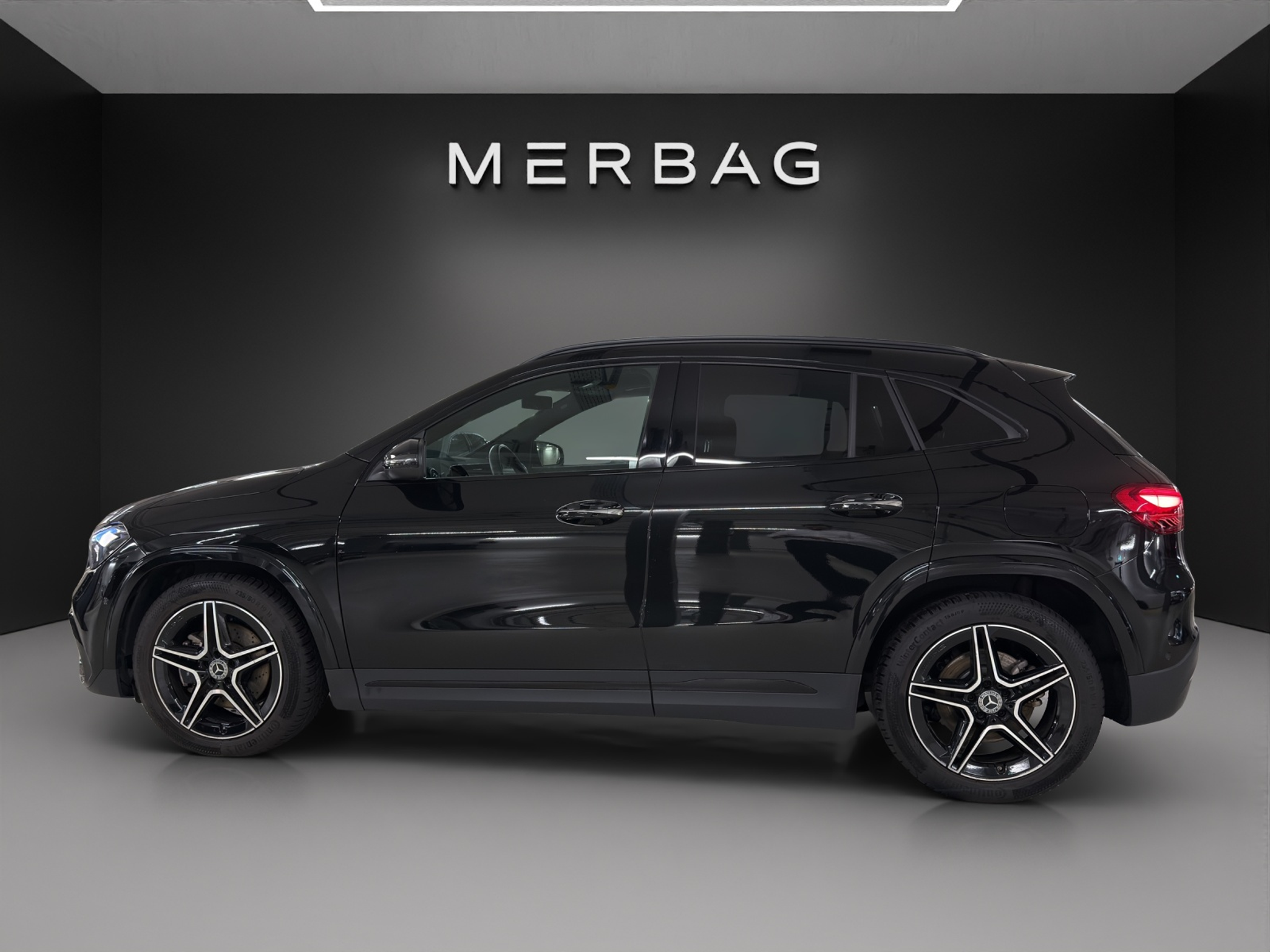 listing desktop thumbnail image 3