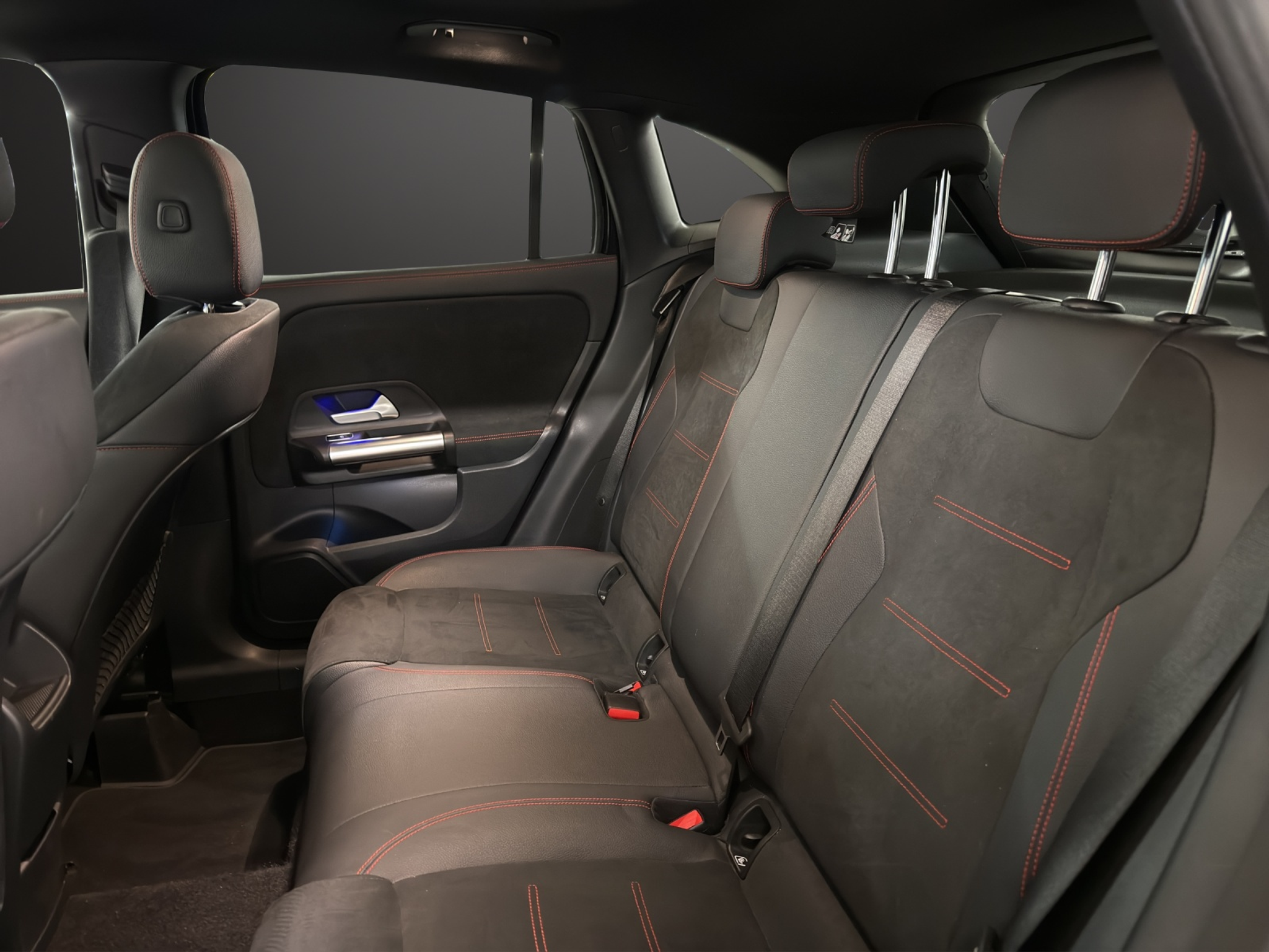 listing desktop thumbnail image 12