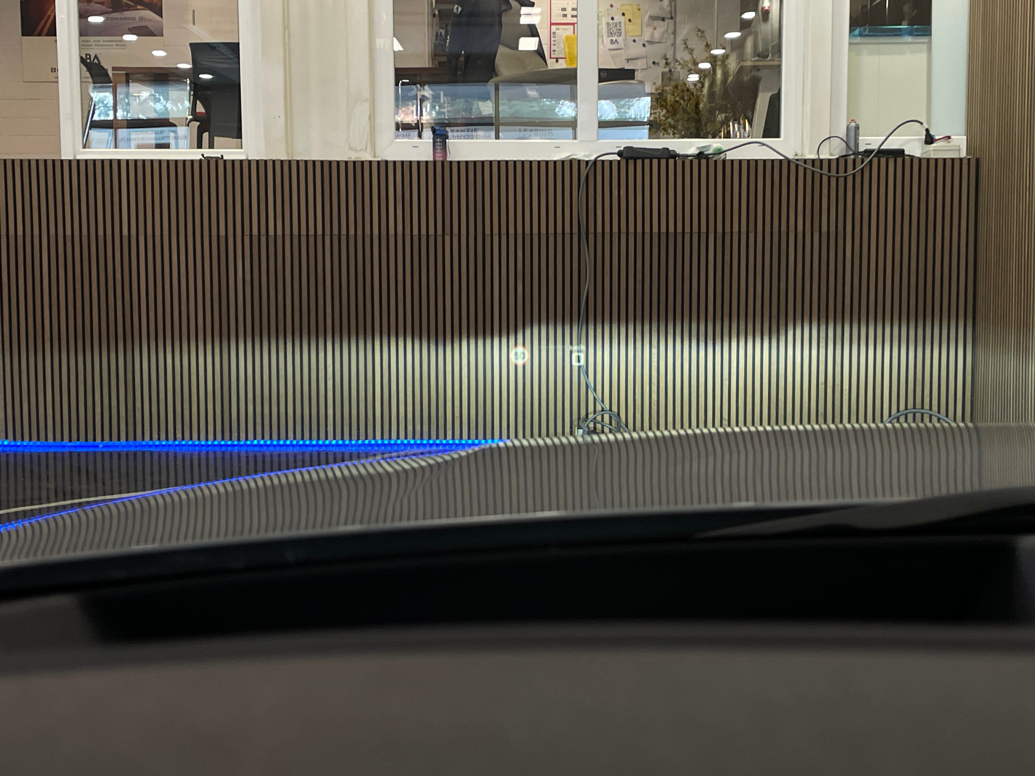 listing desktop thumbnail image 18