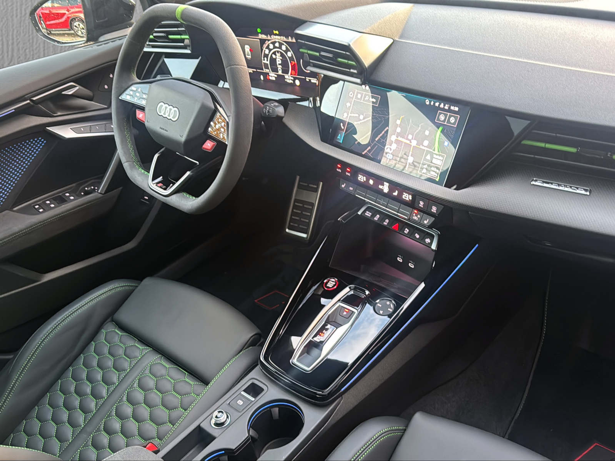 listing desktop thumbnail image 11