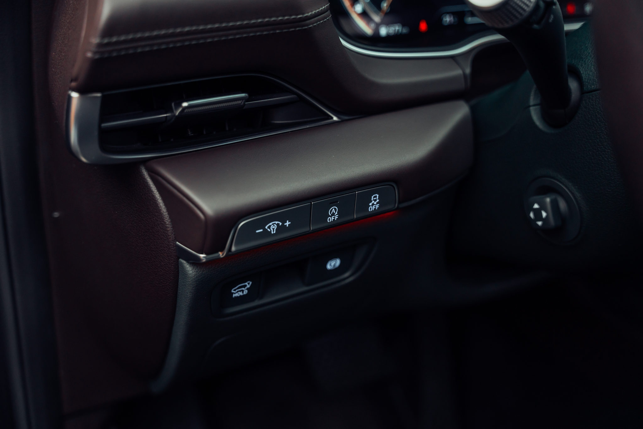 listing desktop thumbnail image 13