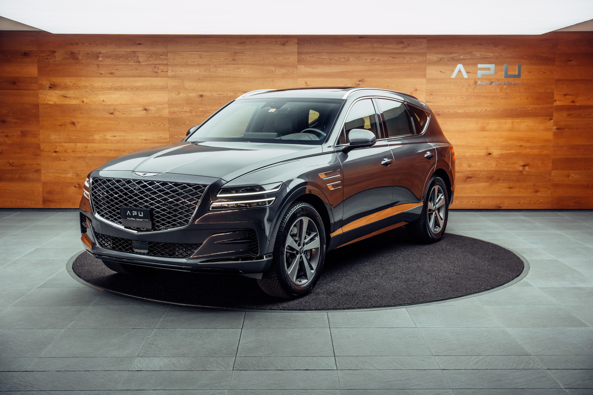 listing desktop thumbnail image 3