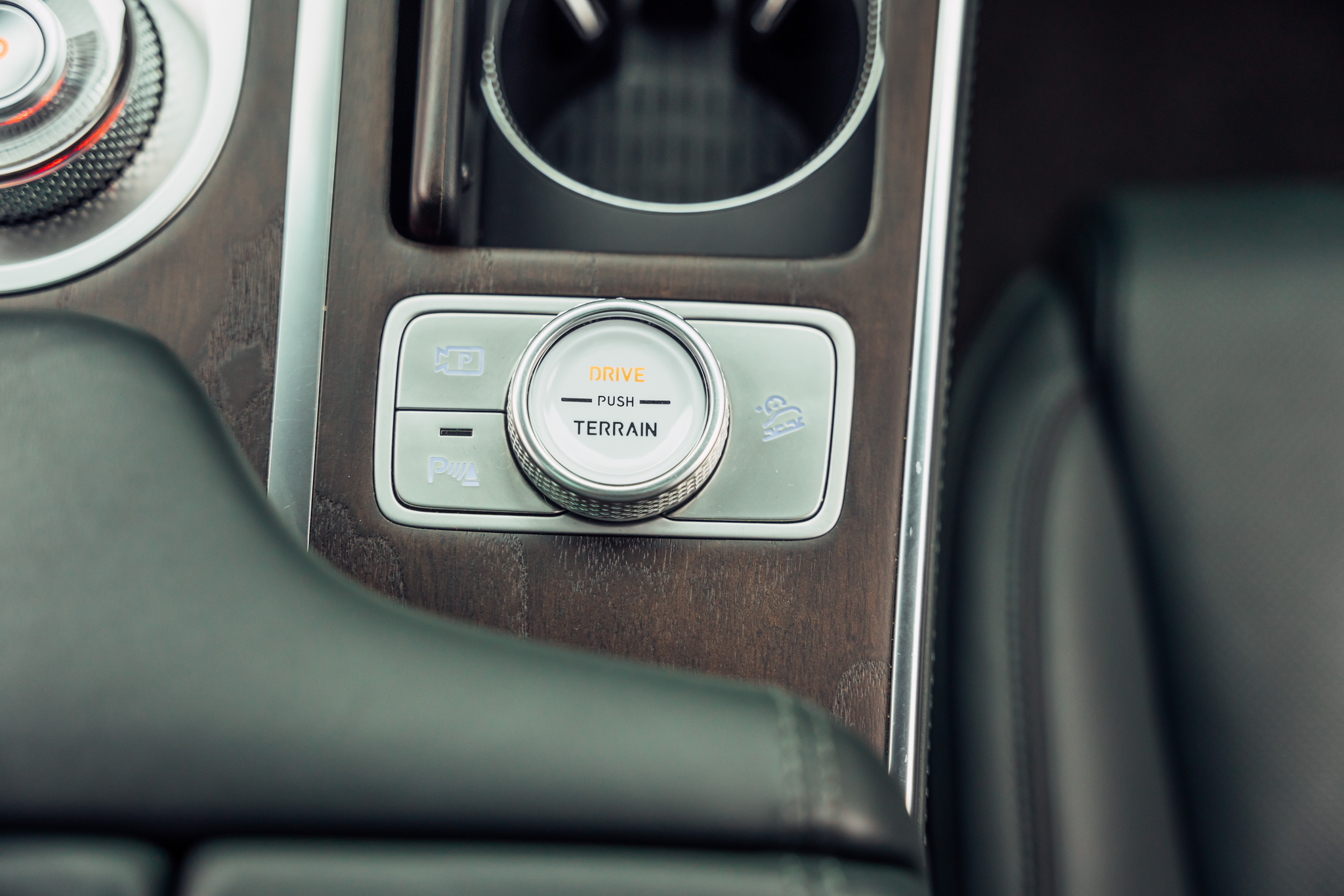 listing desktop thumbnail image 19