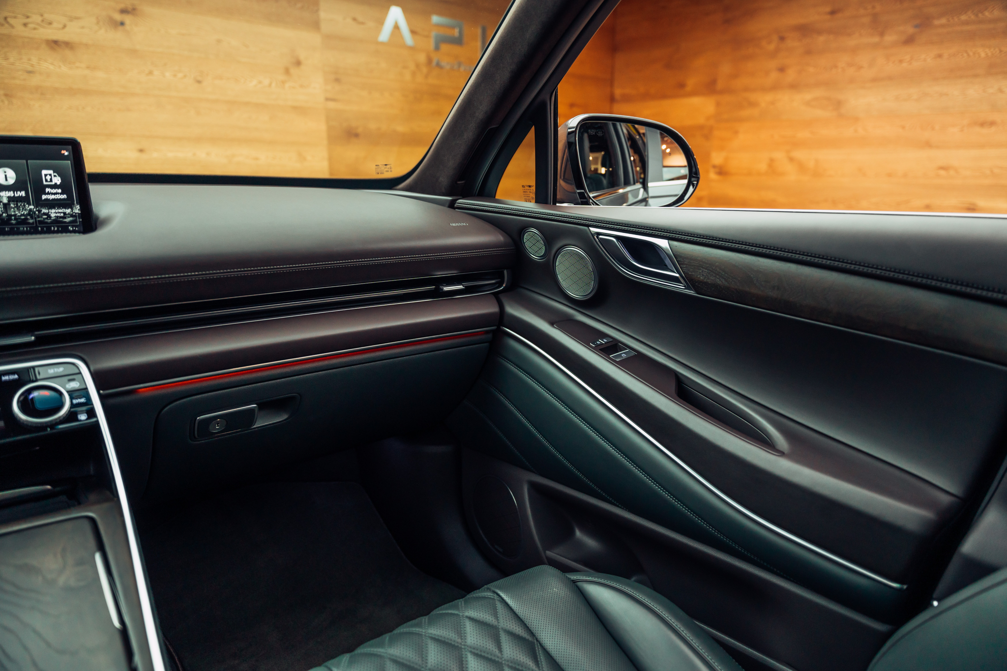 listing desktop thumbnail image 11