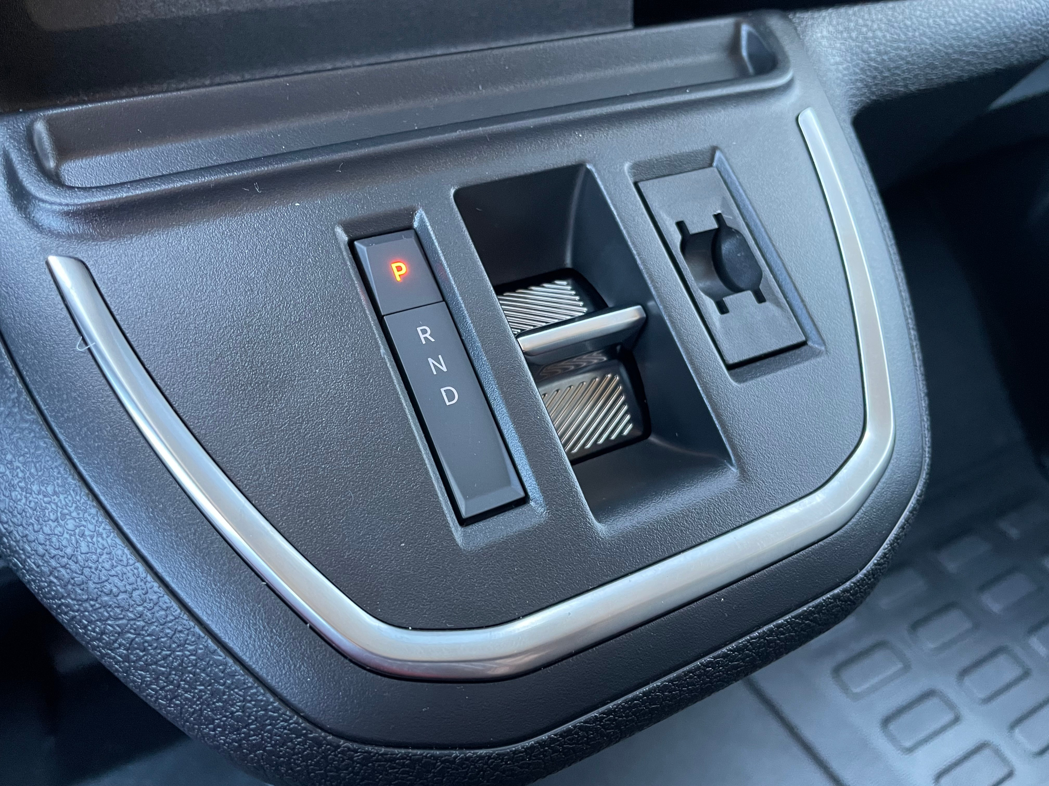 listing desktop thumbnail image 15