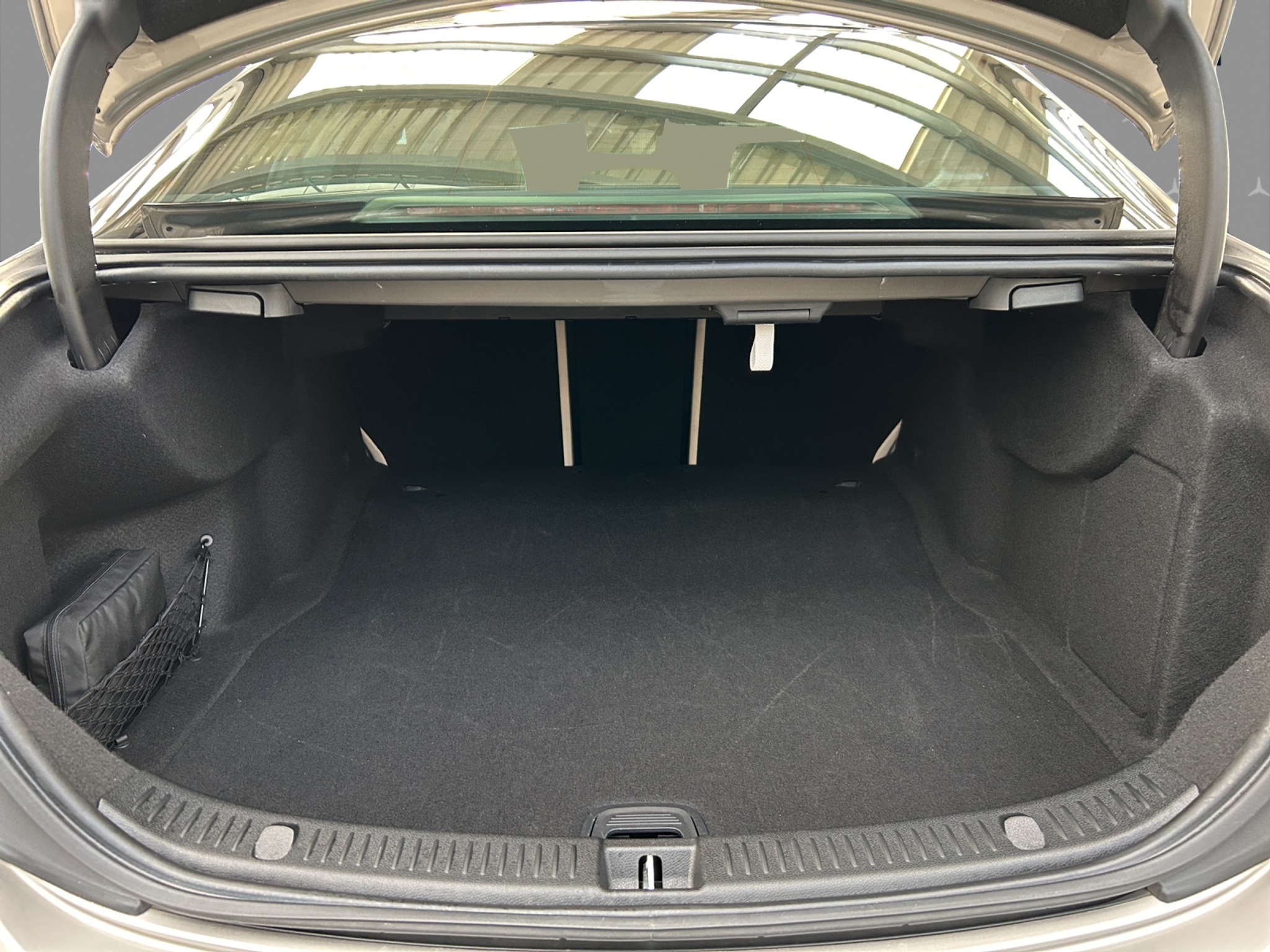 listing desktop thumbnail image 17