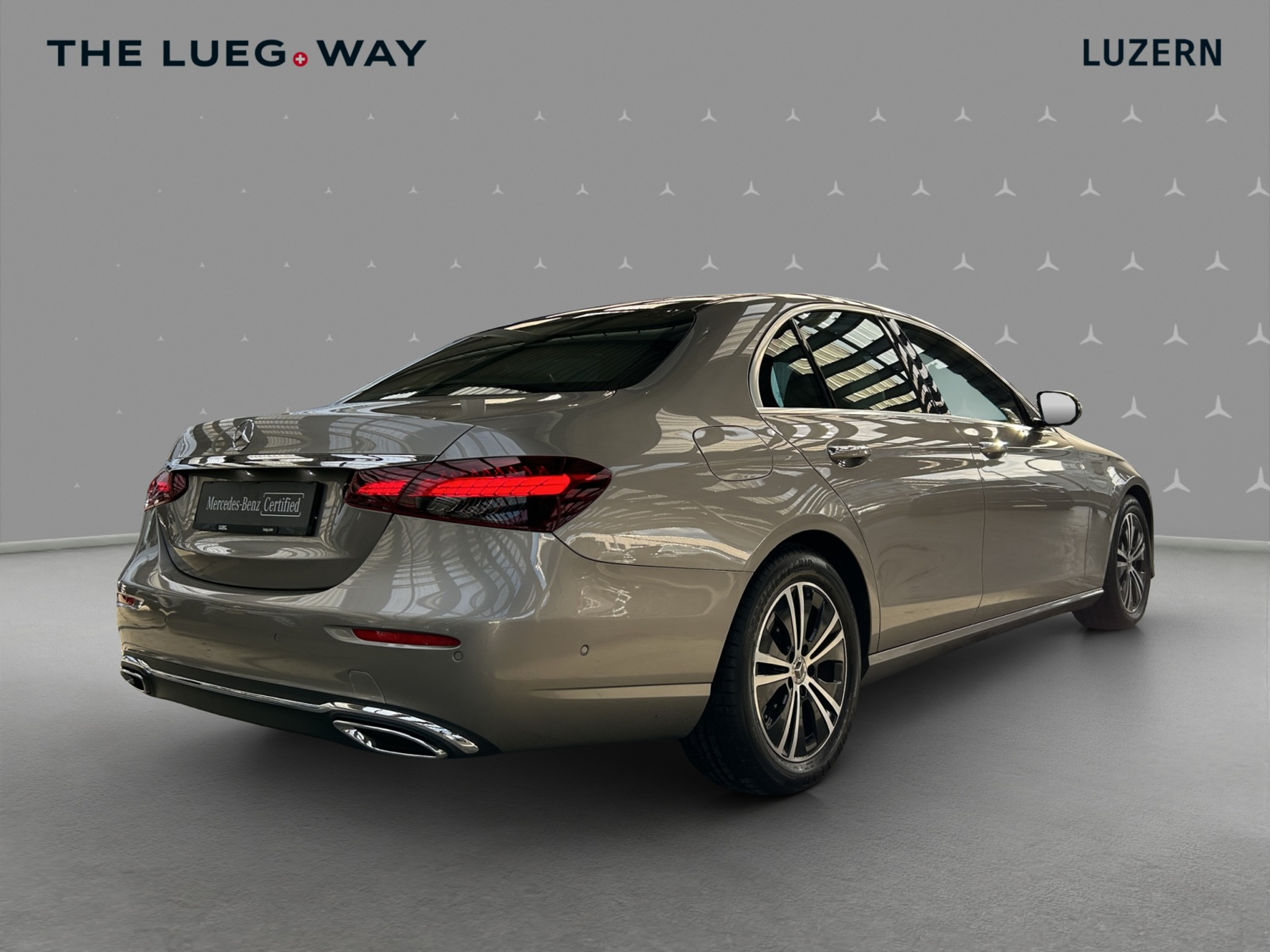 listing desktop thumbnail image 4