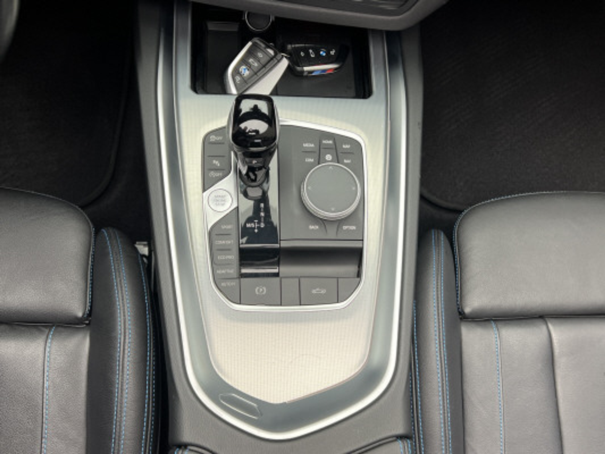 listing desktop thumbnail image 10