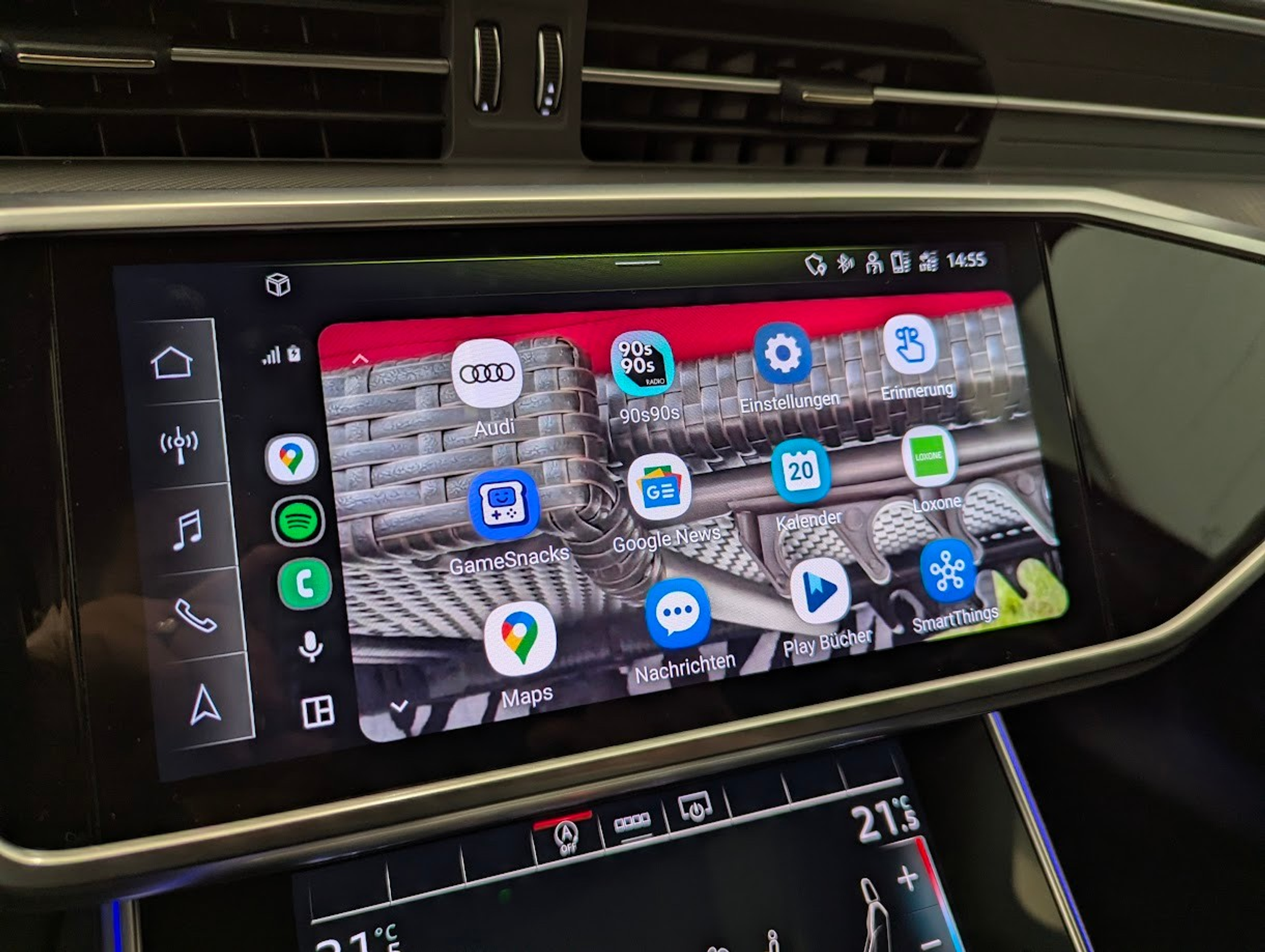 listing desktop thumbnail image 17