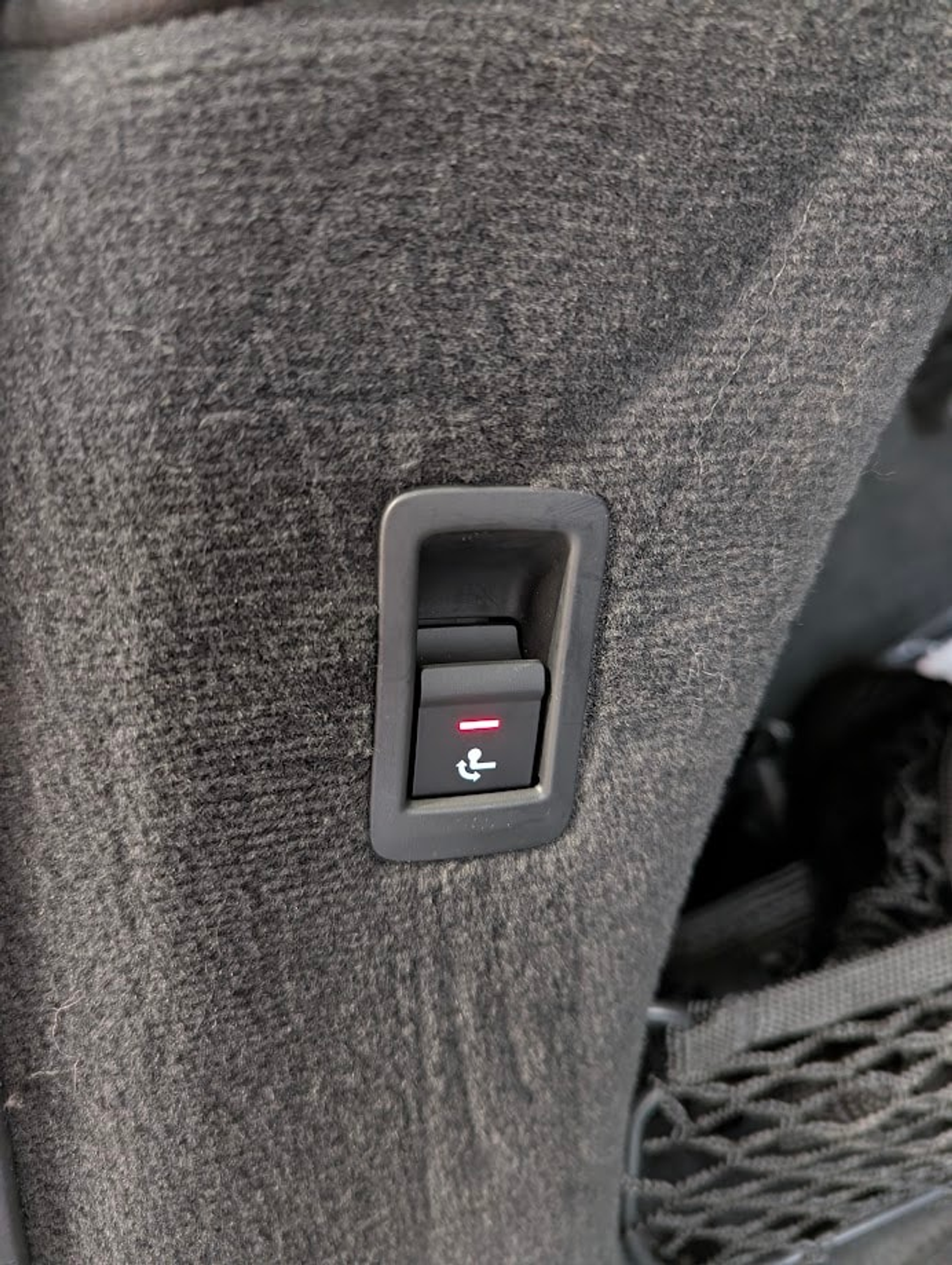 listing desktop thumbnail image 30