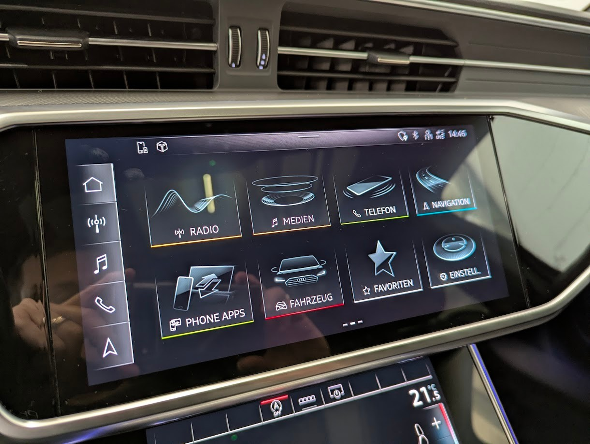 listing desktop thumbnail image 9