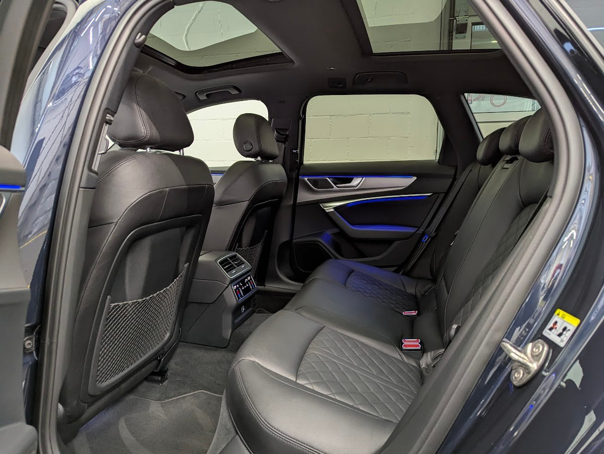 listing desktop thumbnail image 25