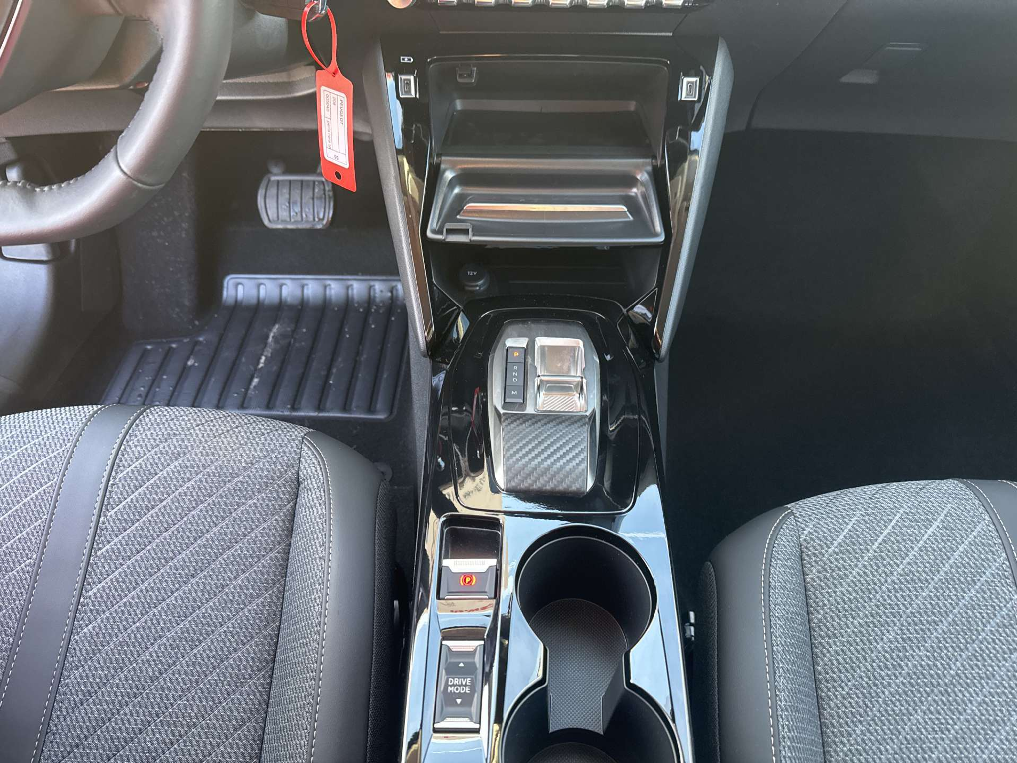 listing desktop thumbnail image 11