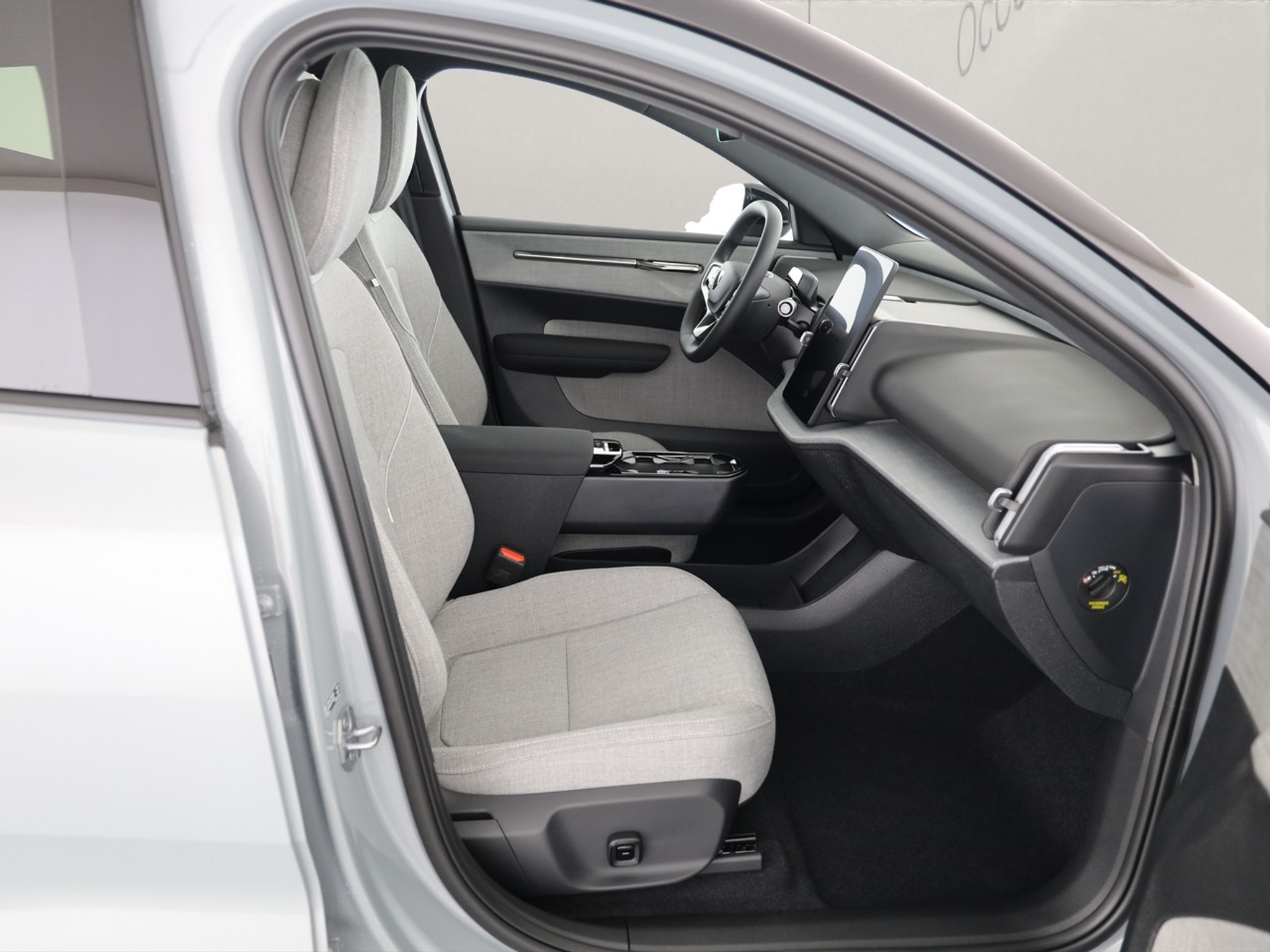 listing desktop thumbnail image 6