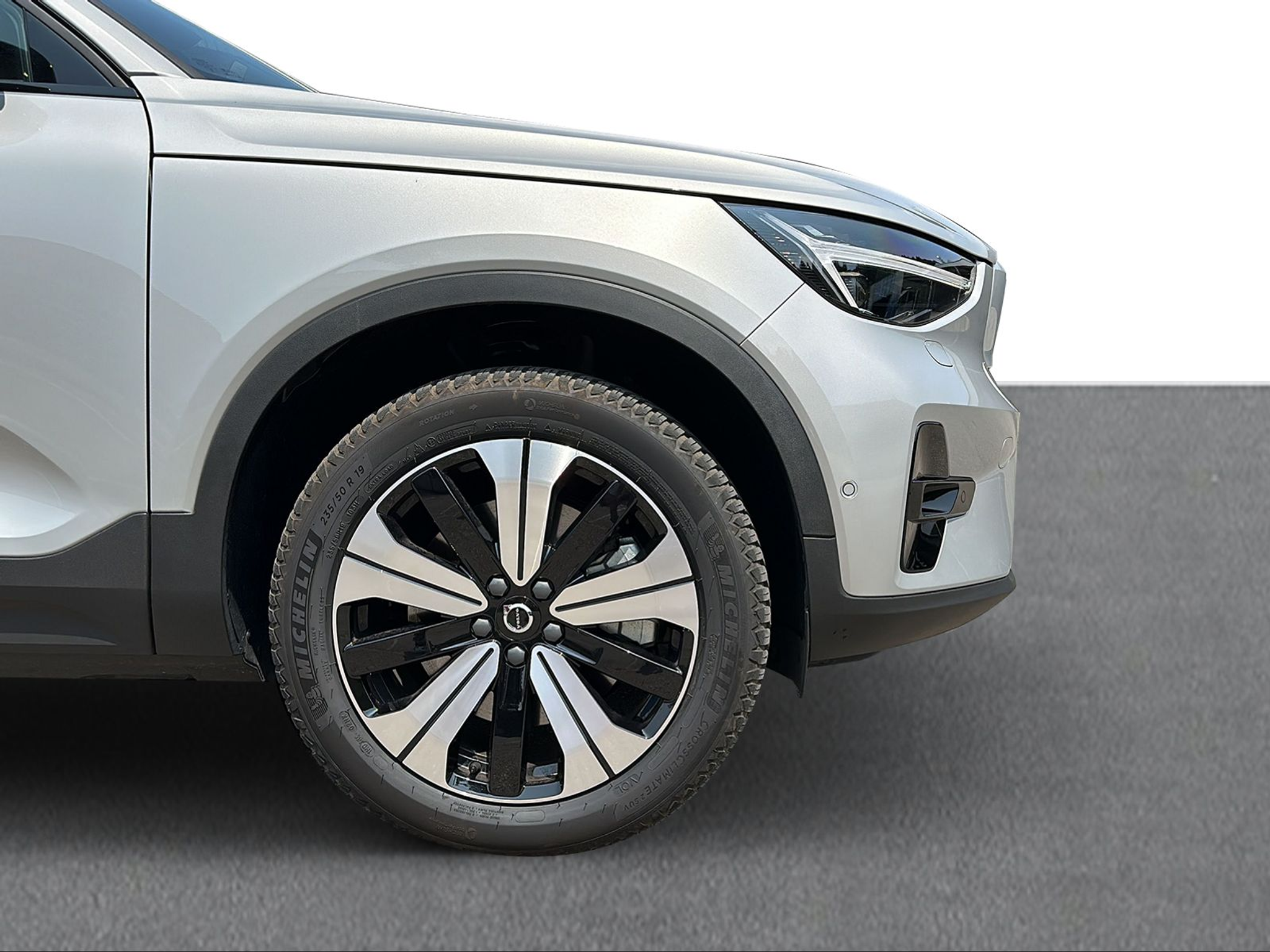 listing desktop thumbnail image 11