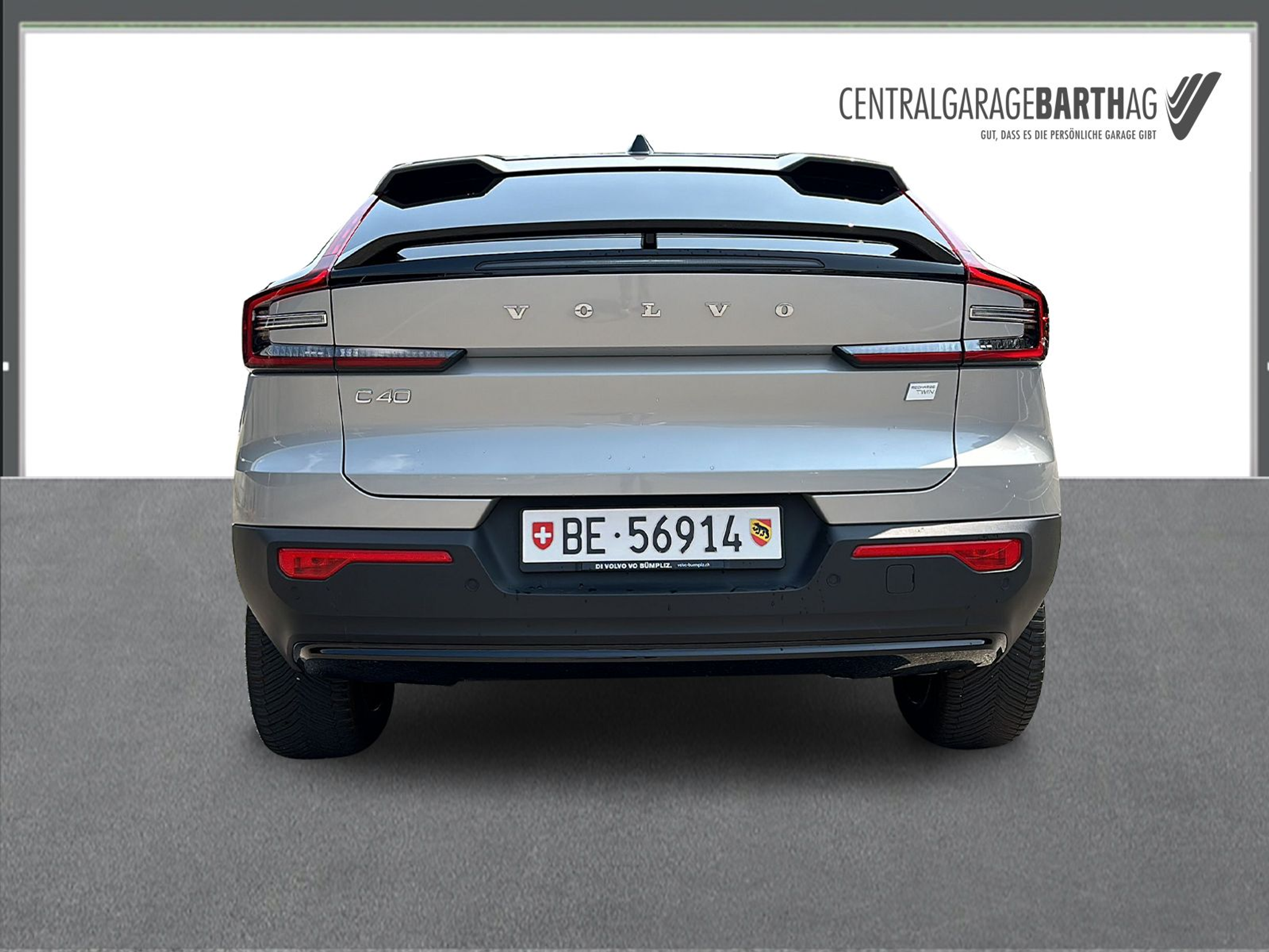 listing desktop thumbnail image 5