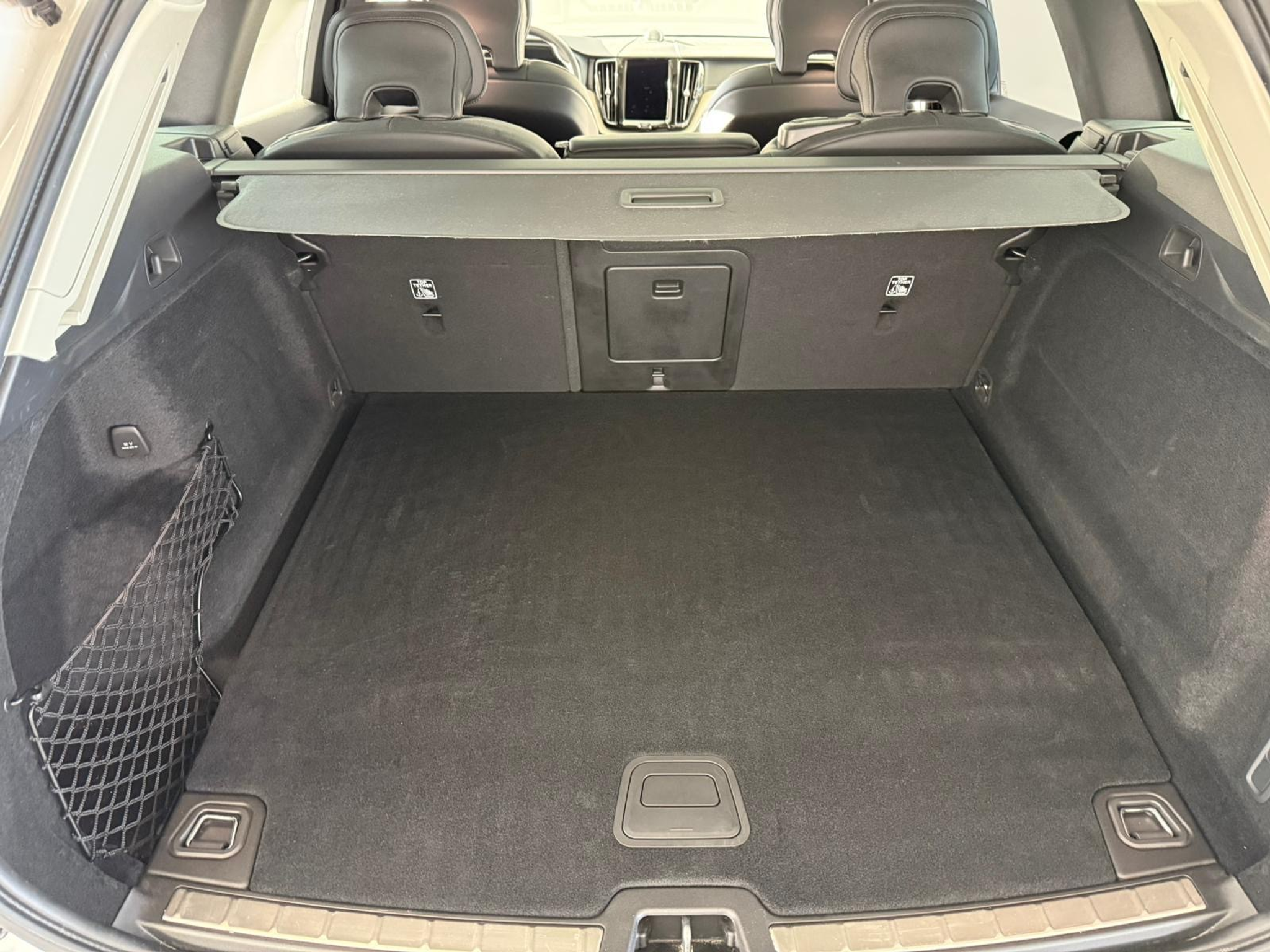 listing desktop thumbnail image 6