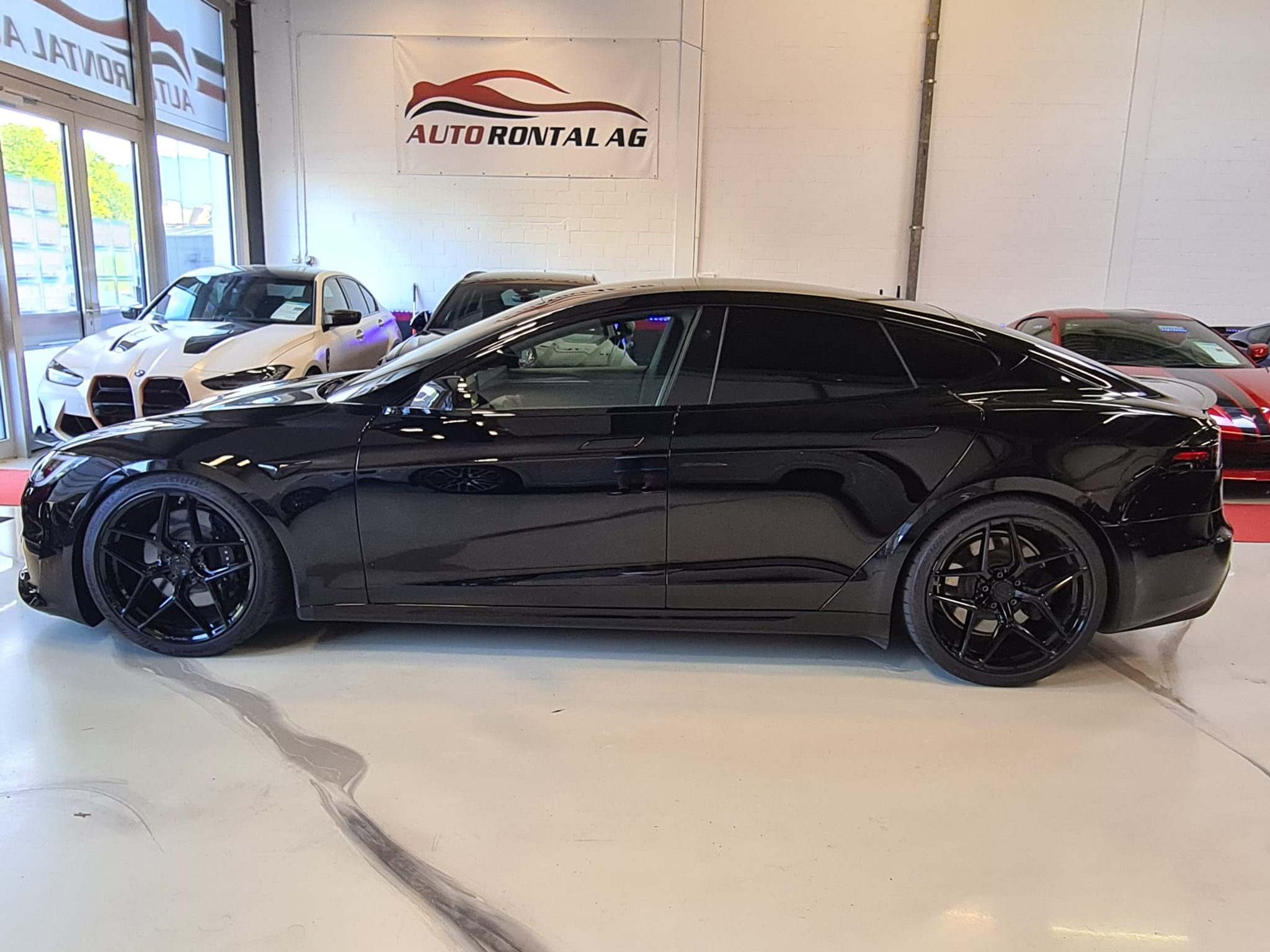 listing desktop thumbnail image 0