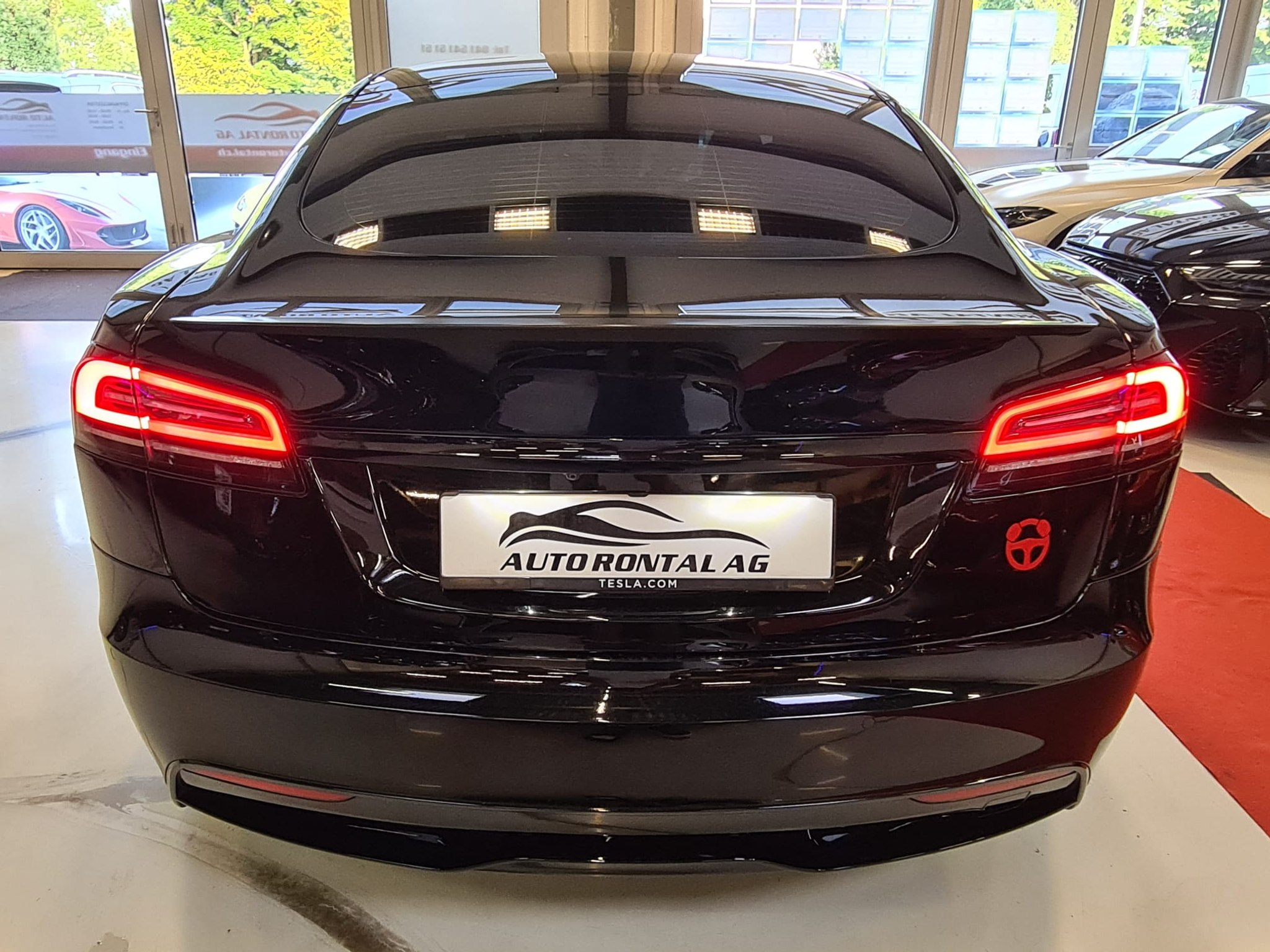 listing desktop thumbnail image 6