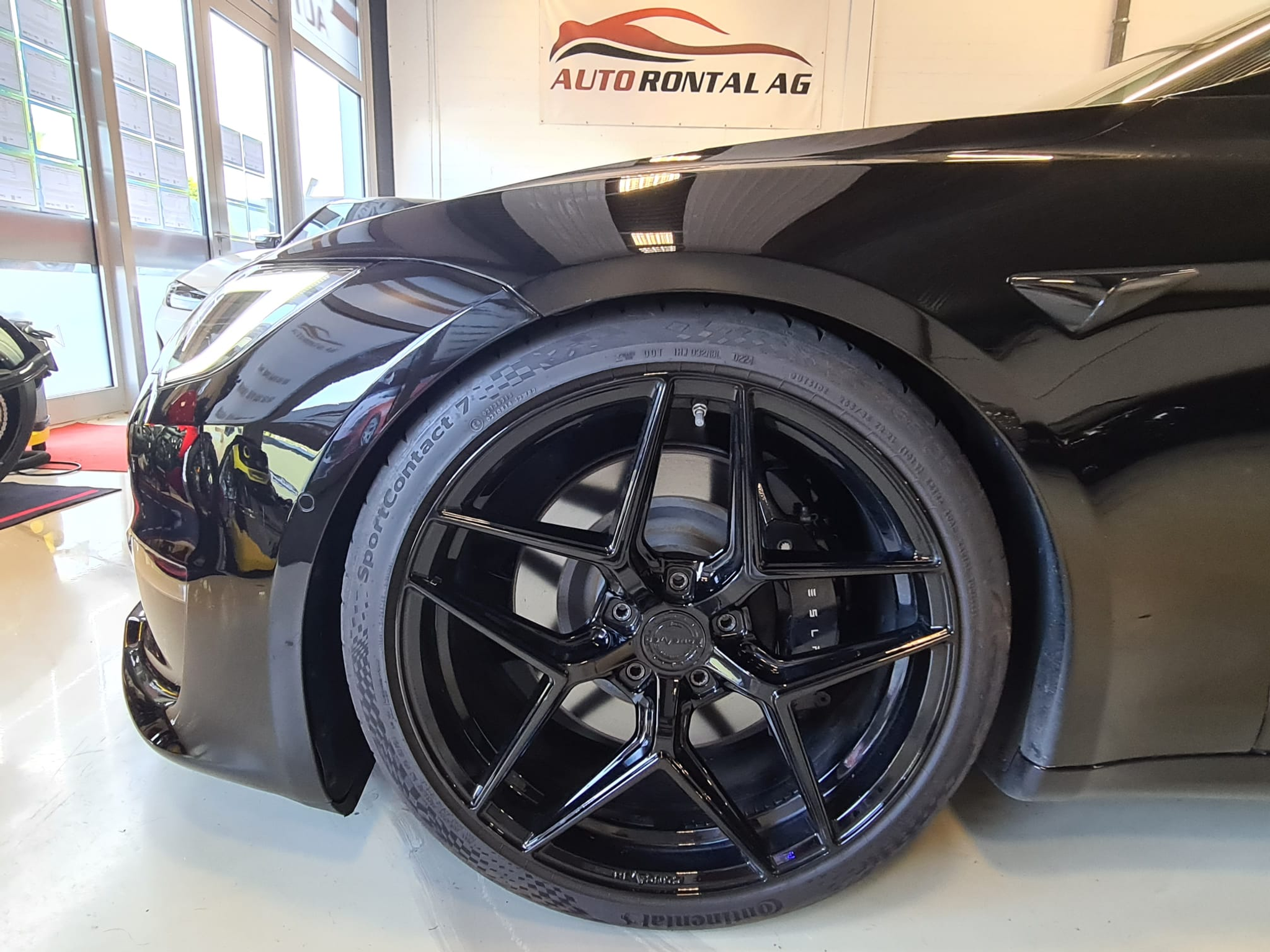 listing desktop thumbnail image 18