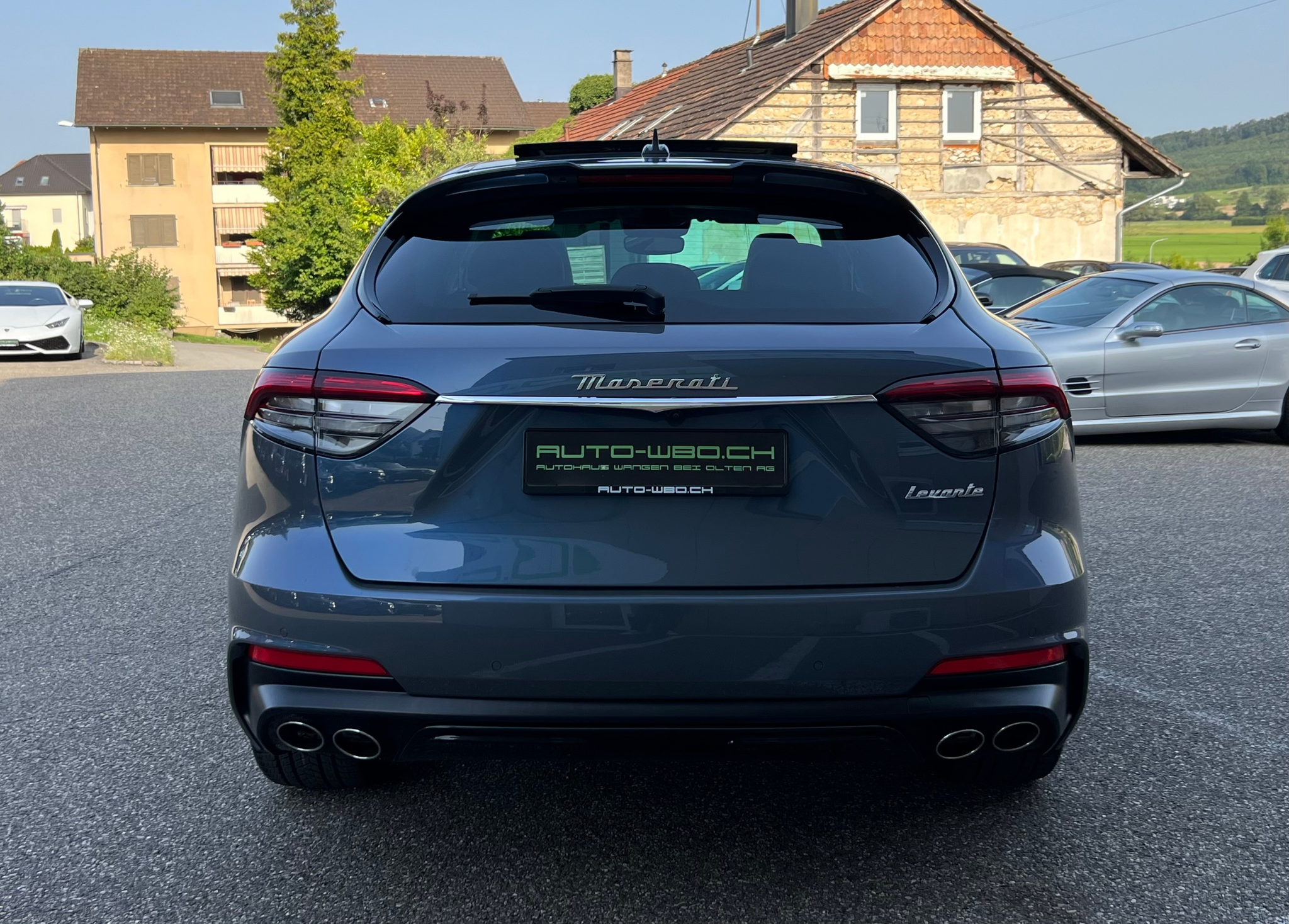 listing desktop thumbnail image 5